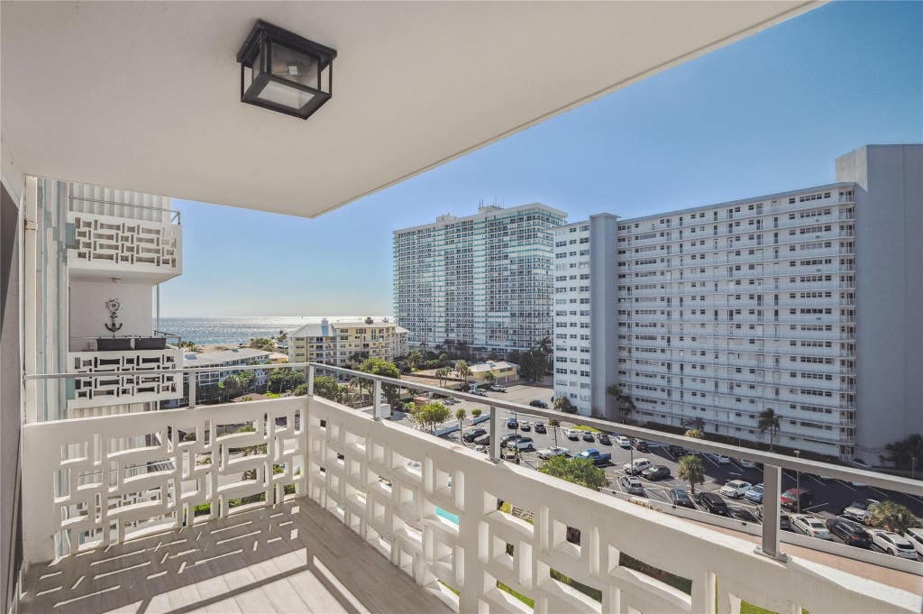 Photo of 1900 S Ocean Drive #905, Fort Lauderdale, FL 33316 (MLS # F10488667)