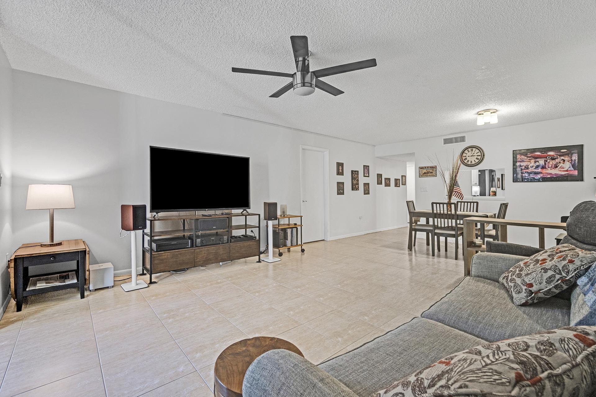 View photos, virtual tours, details... 1555 S Federal Highway 107