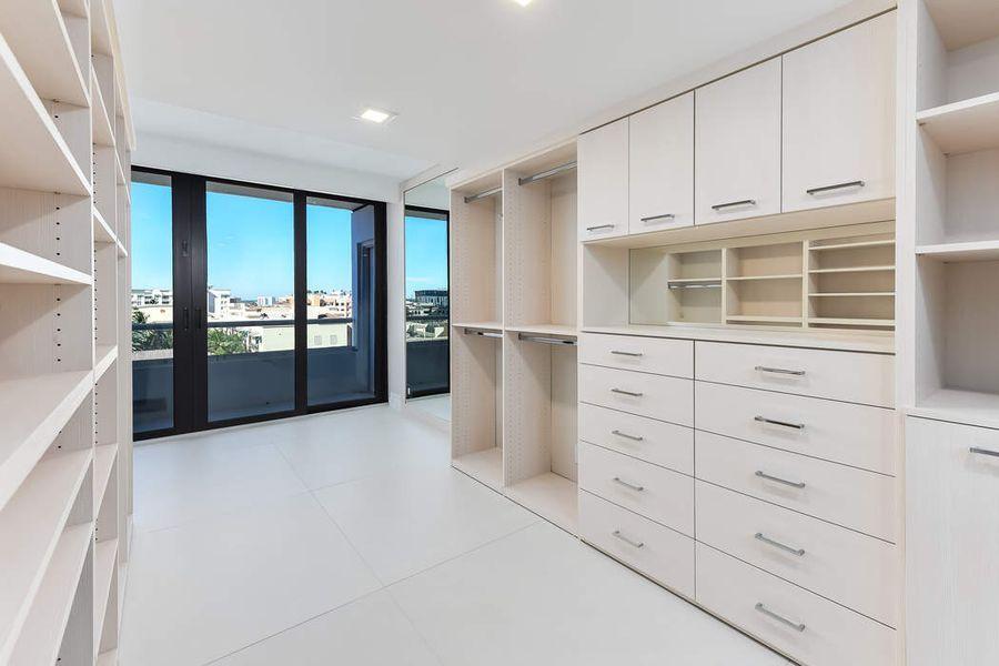 TRUMP PLAZA OF THE PALM BEACHES CONDO - Residential