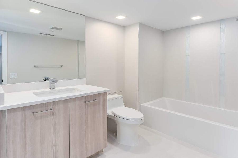 TRUMP PLAZA OF THE PALM BEACHES CONDO - Residential