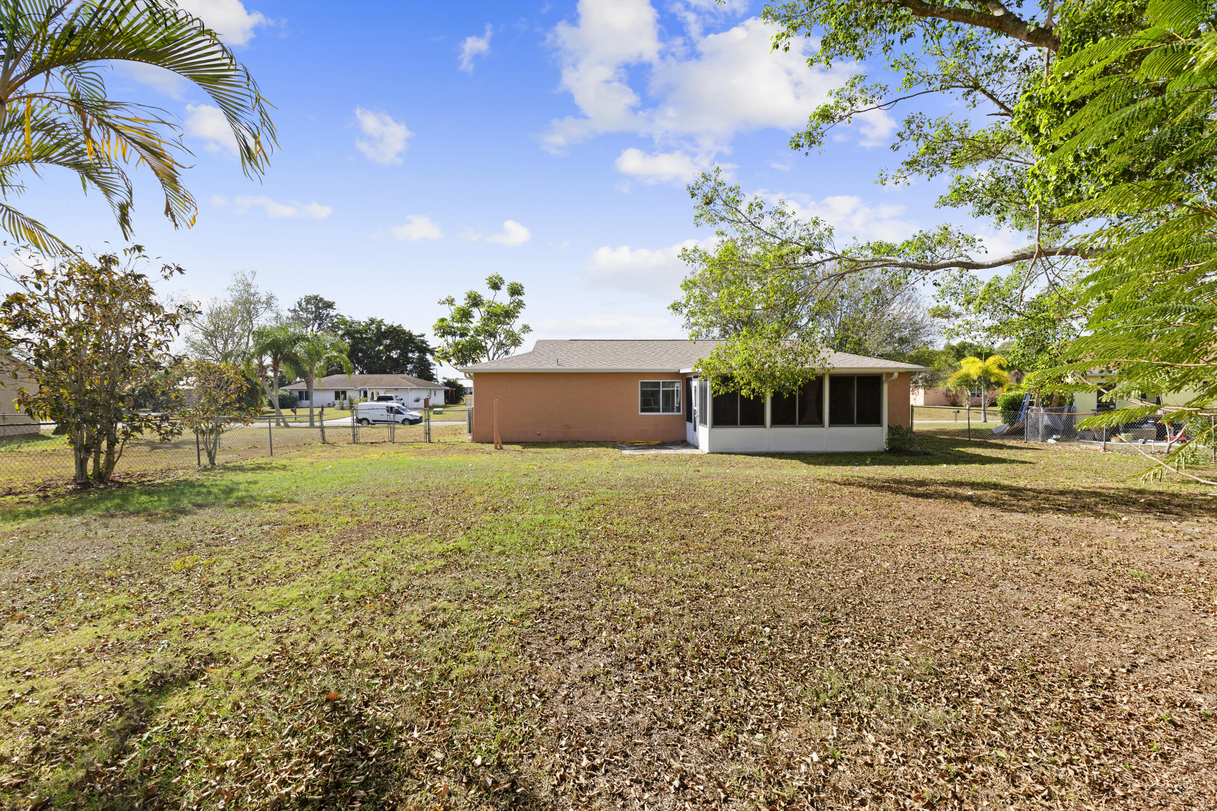 PORT ST LUCIE SECTION 42 1ST REPLAT - Residential