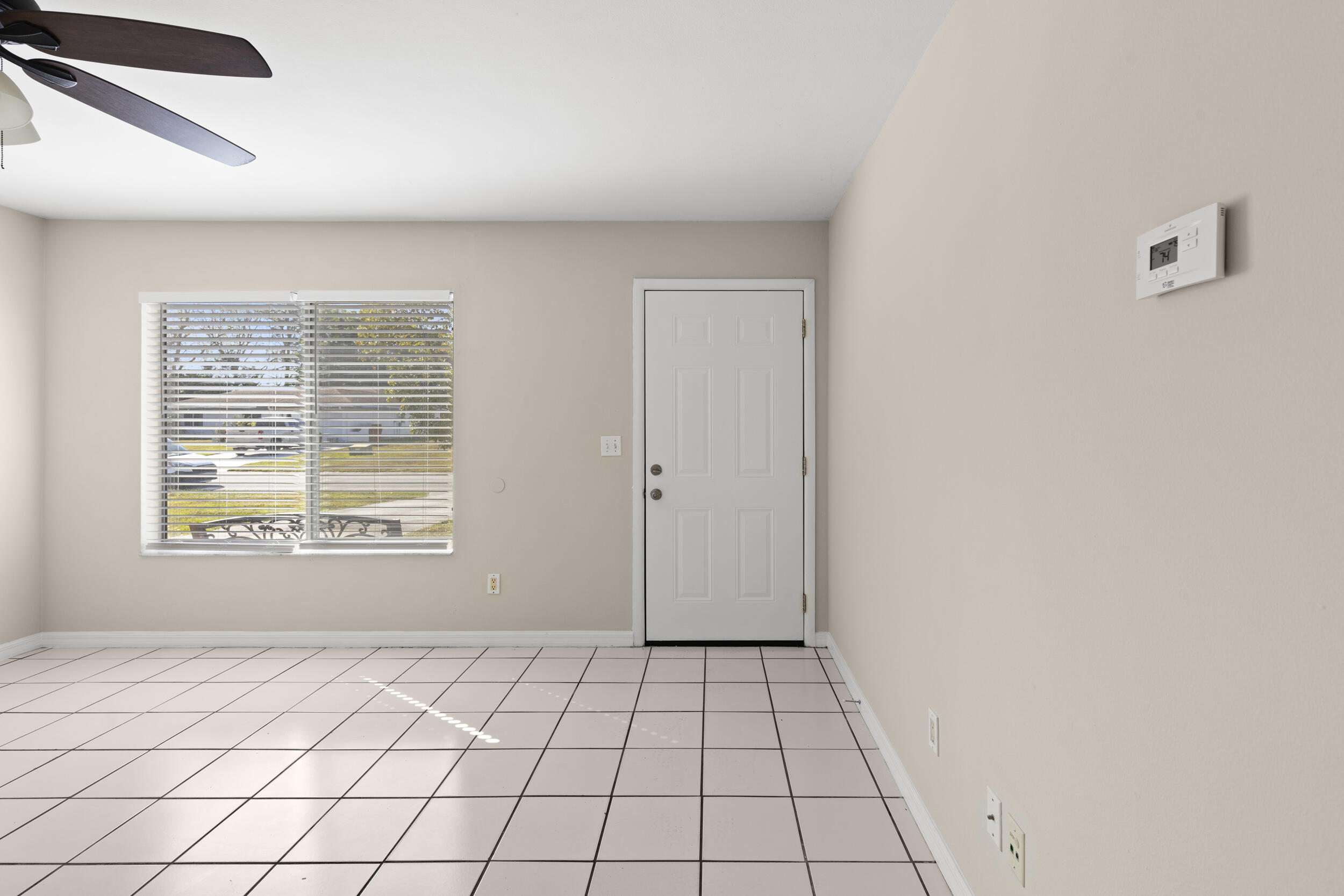 PORT ST LUCIE SECTION 42 1ST REPLAT - Residential