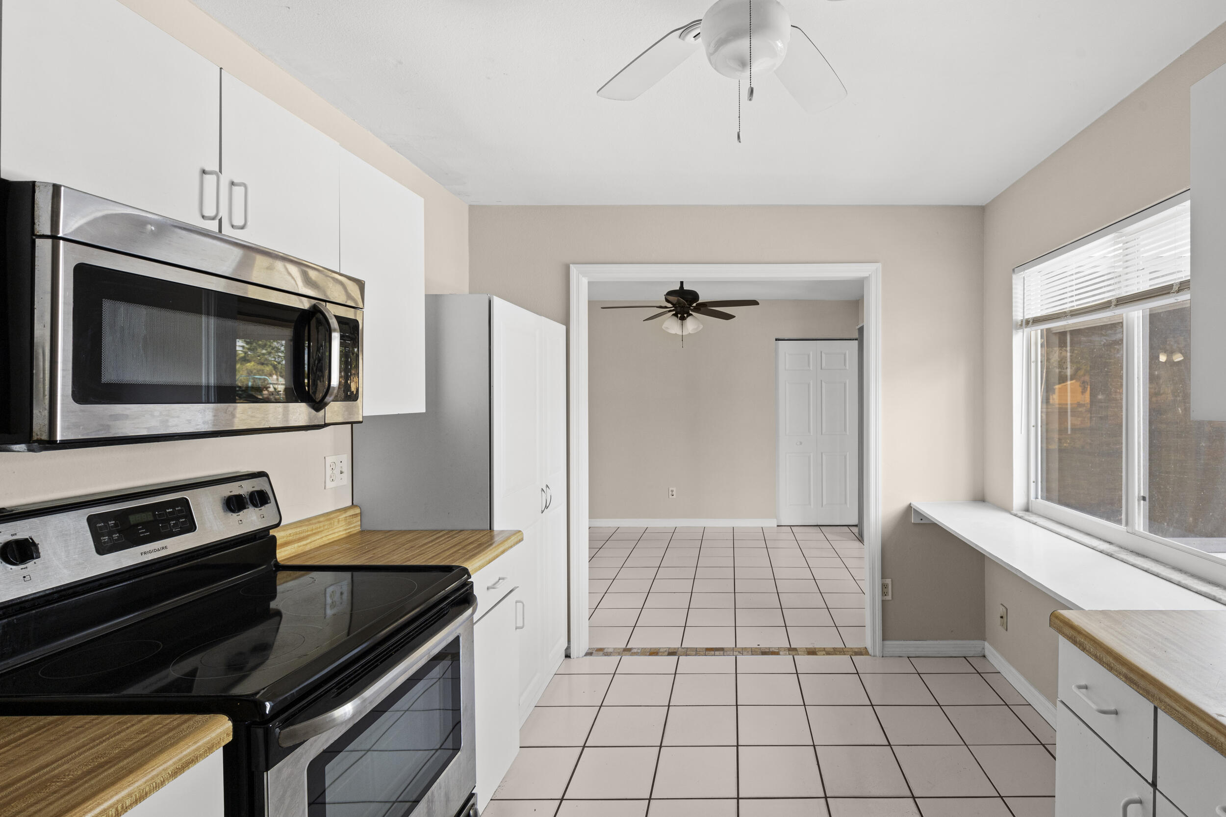 PORT ST LUCIE SECTION 42 1ST REPLAT - Residential