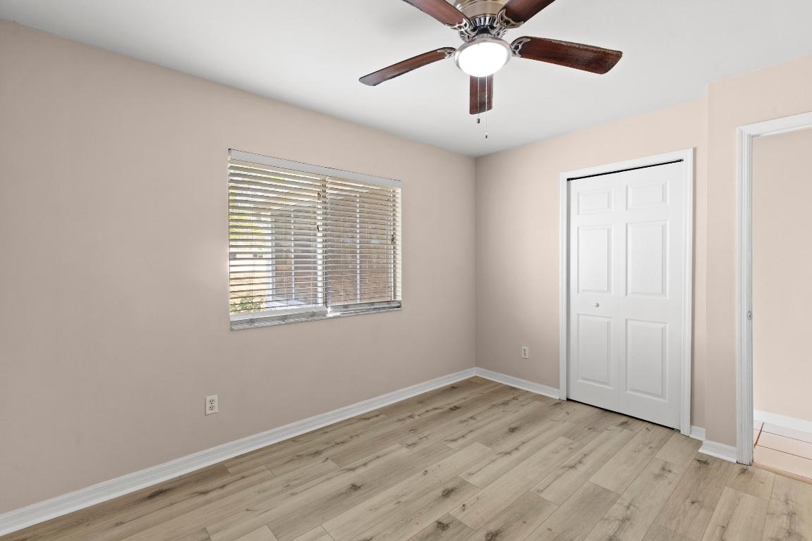 PORT ST LUCIE SECTION 42 1ST REPLAT - Residential