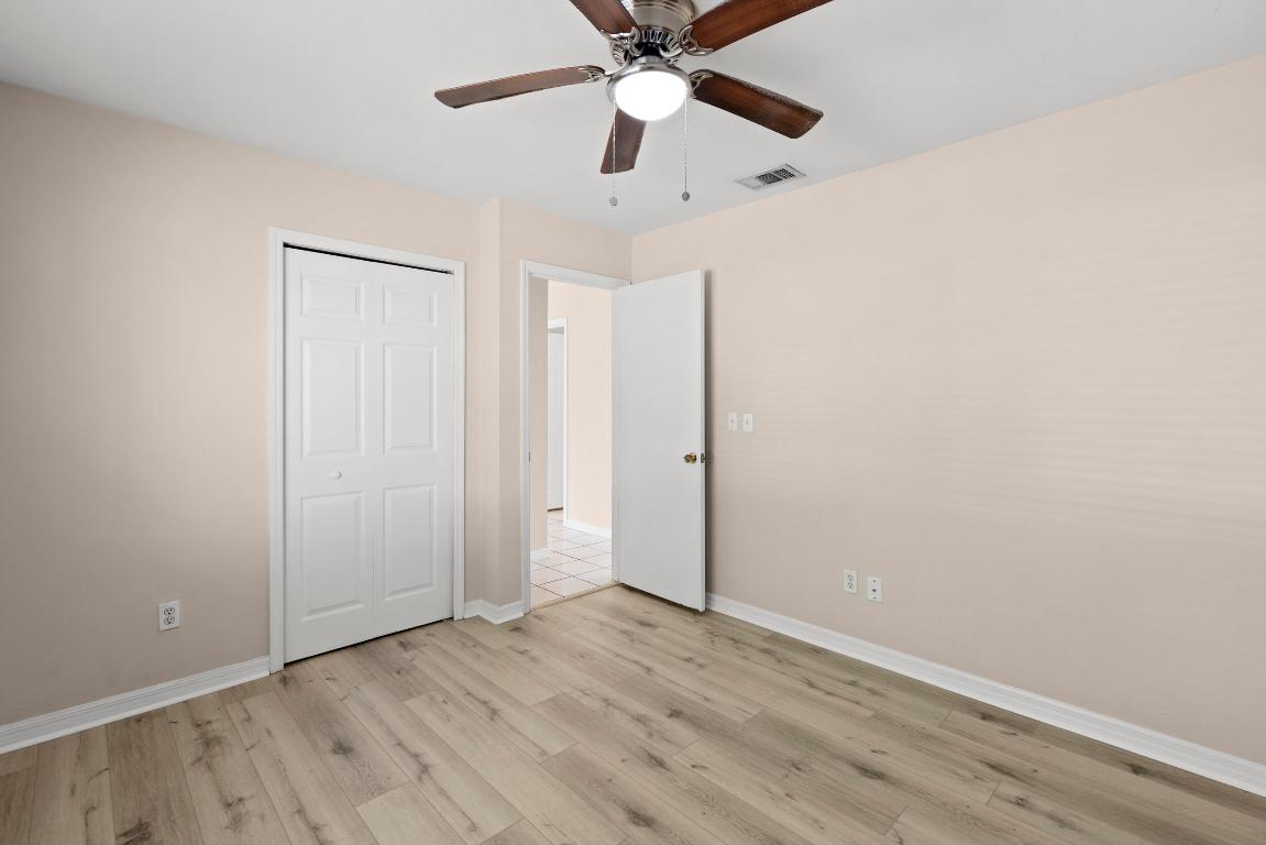 PORT ST LUCIE SECTION 42 1ST REPLAT - Residential