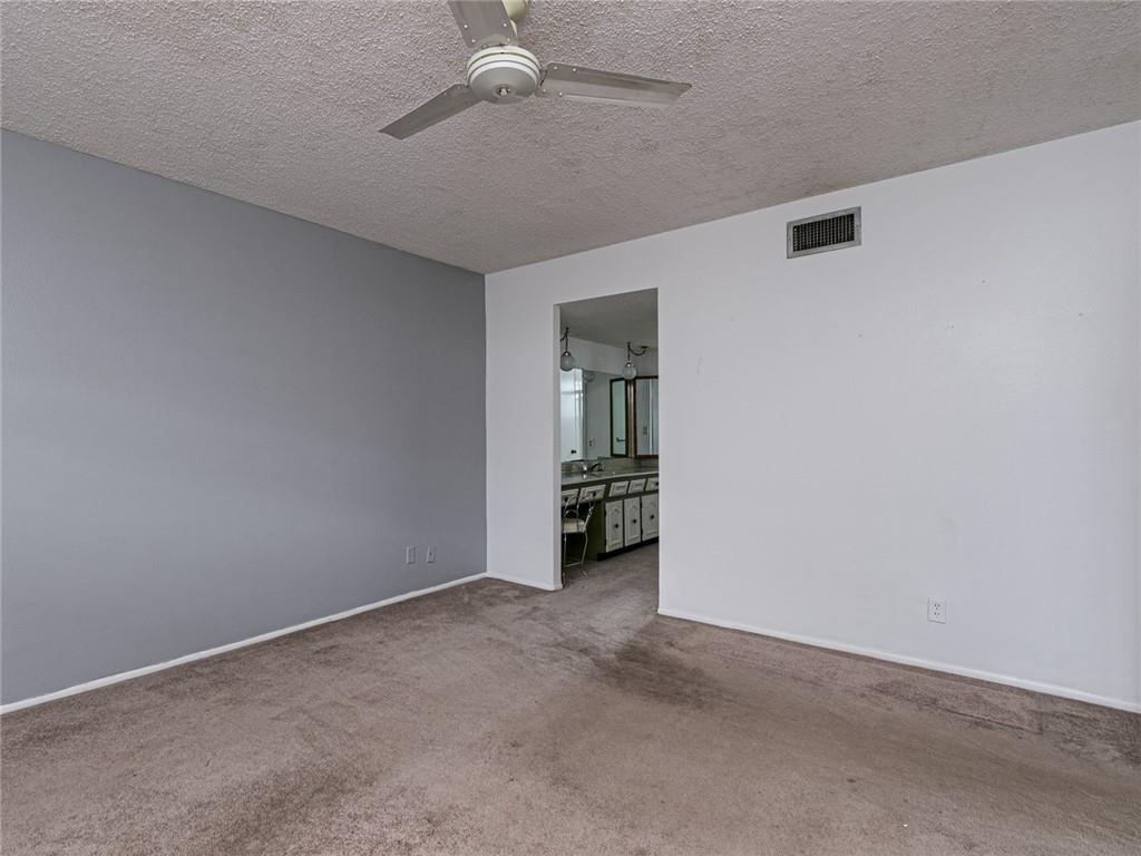 Diamond Condo - Residential