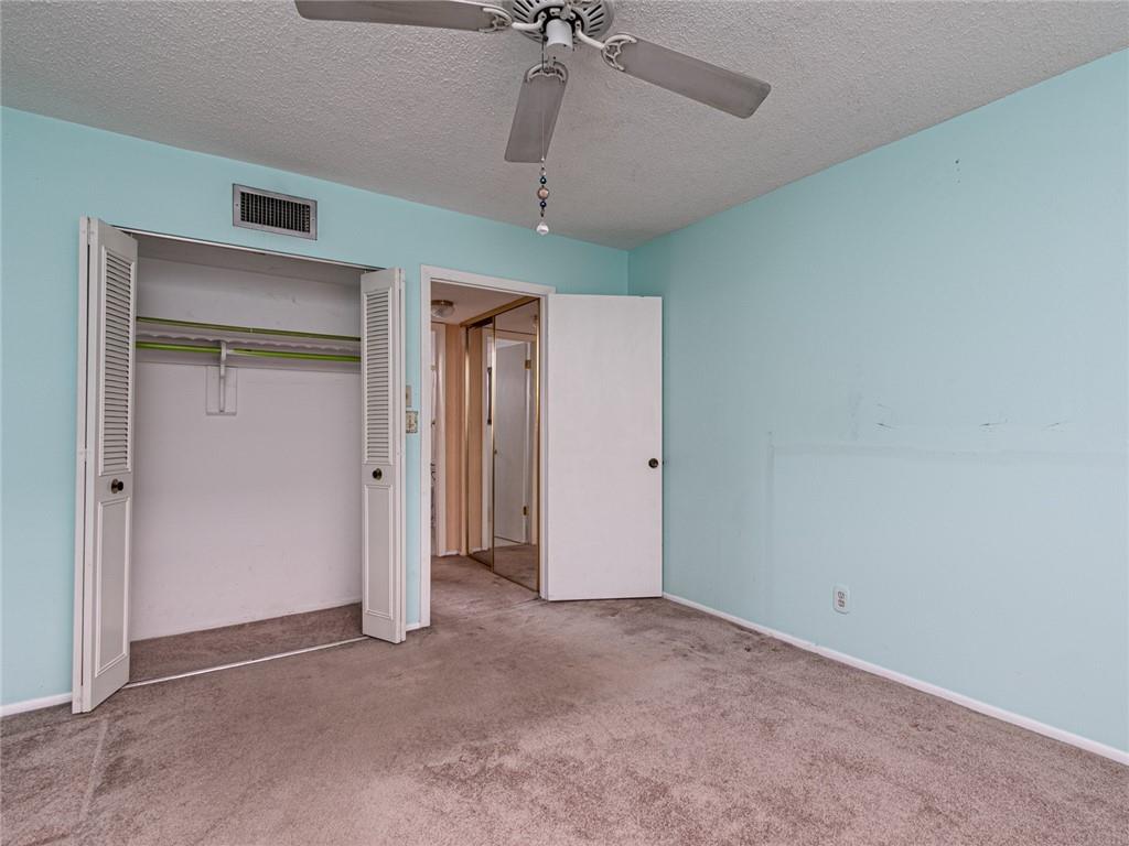 Diamond Condo - Residential