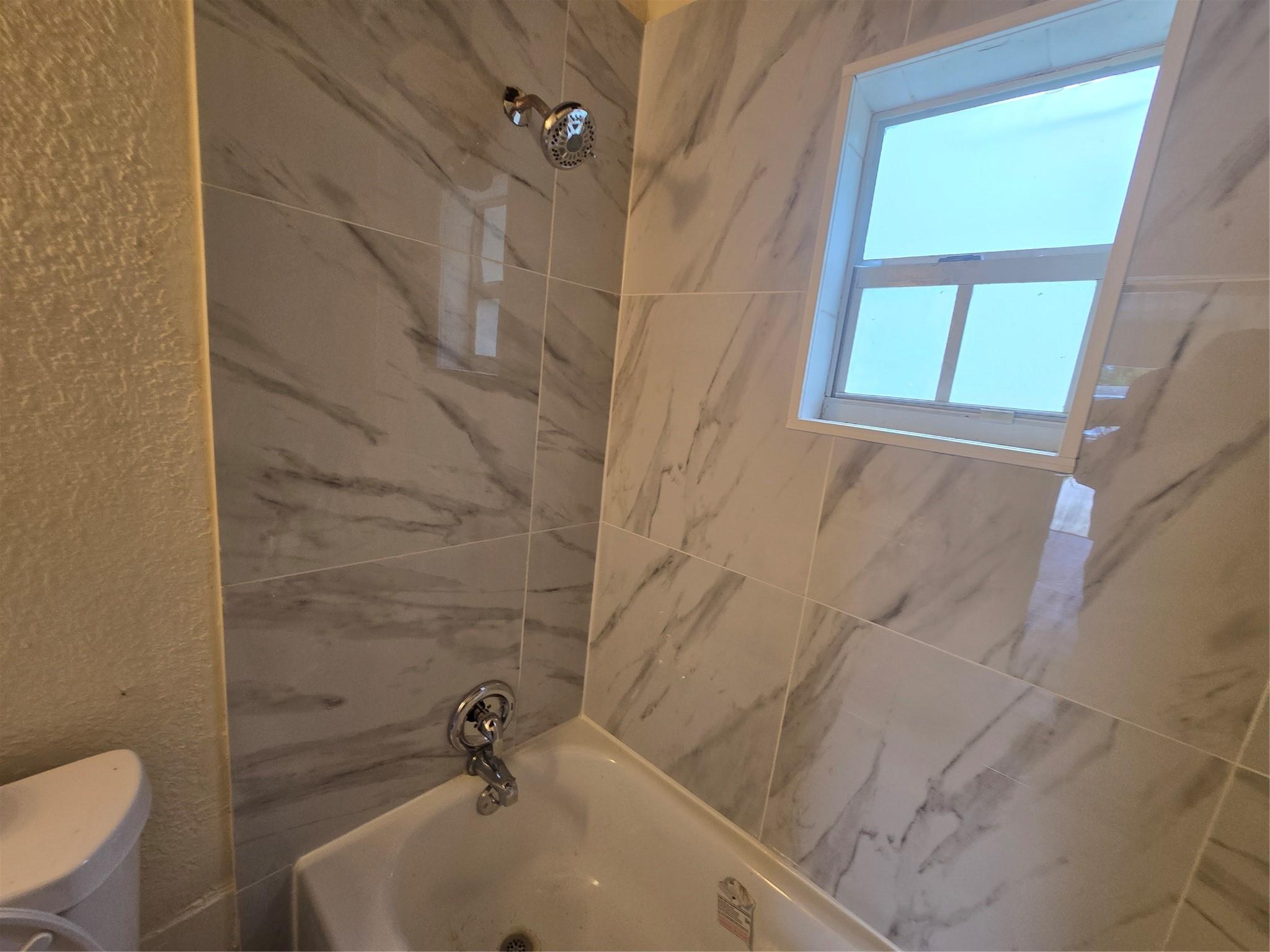 Hunters Manor Resub - Residential Lease