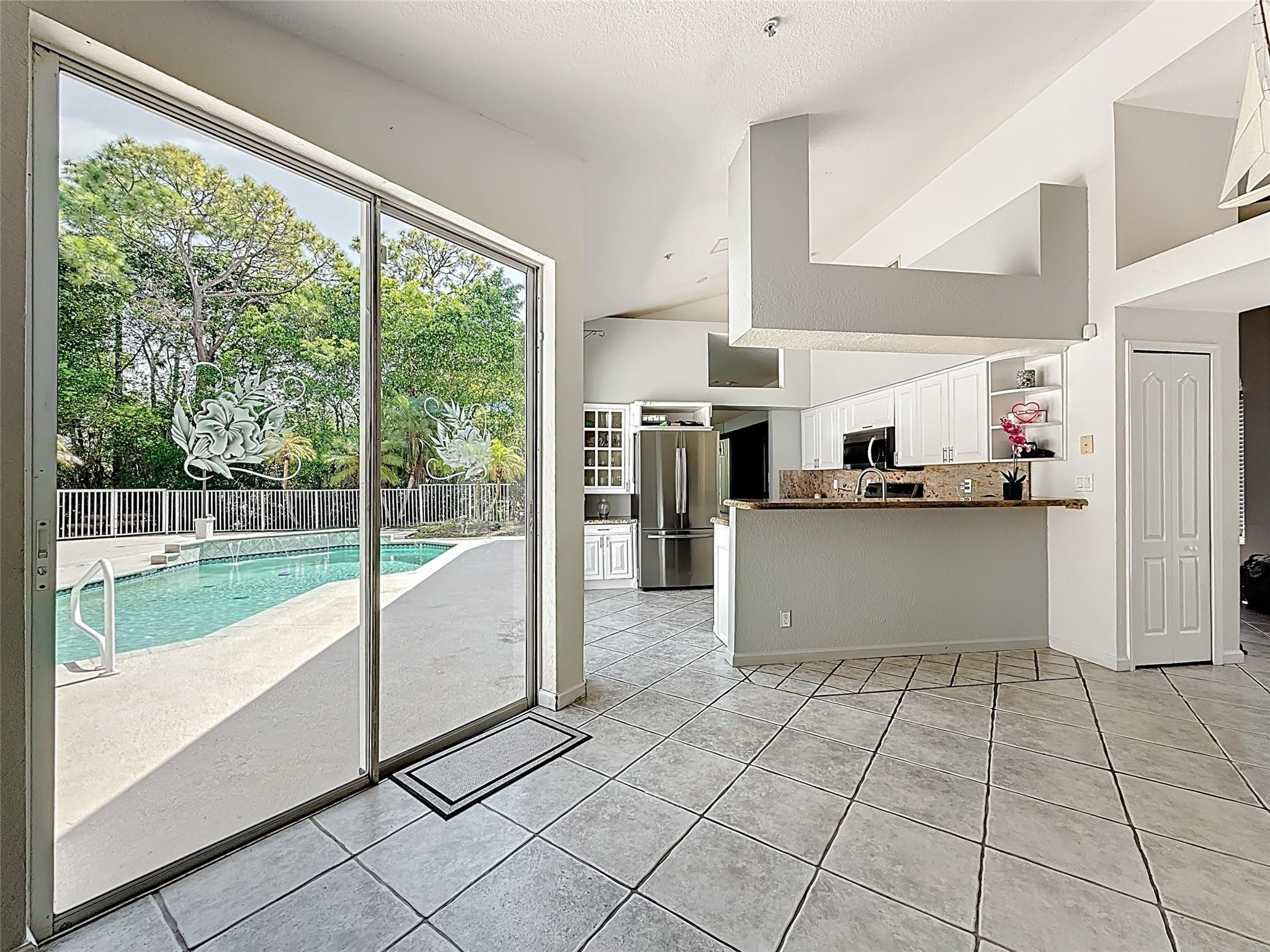 Acreage & Unrec - Residential