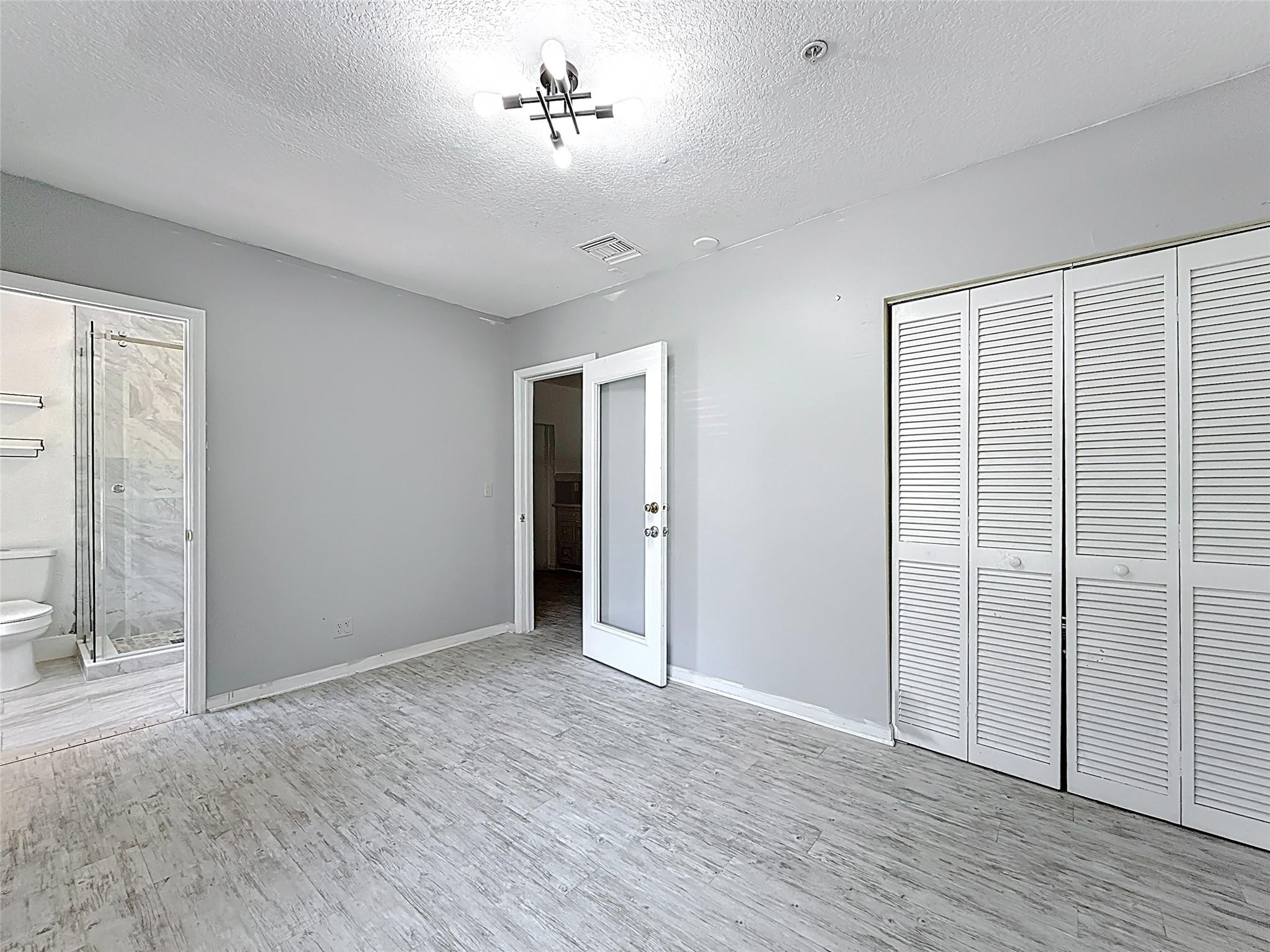 Acreage & Unrec - Residential