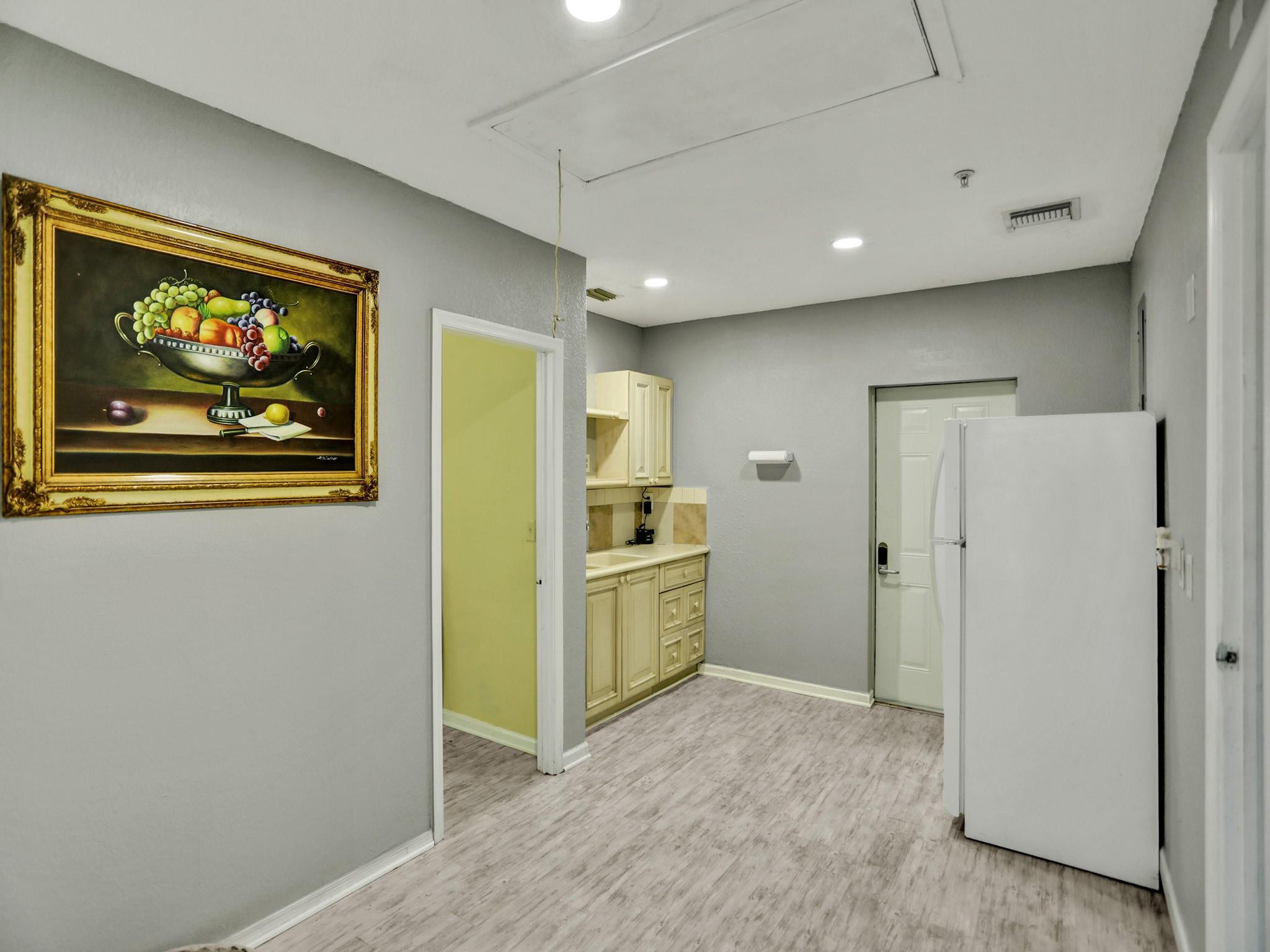 Acreage & Unrec - Residential