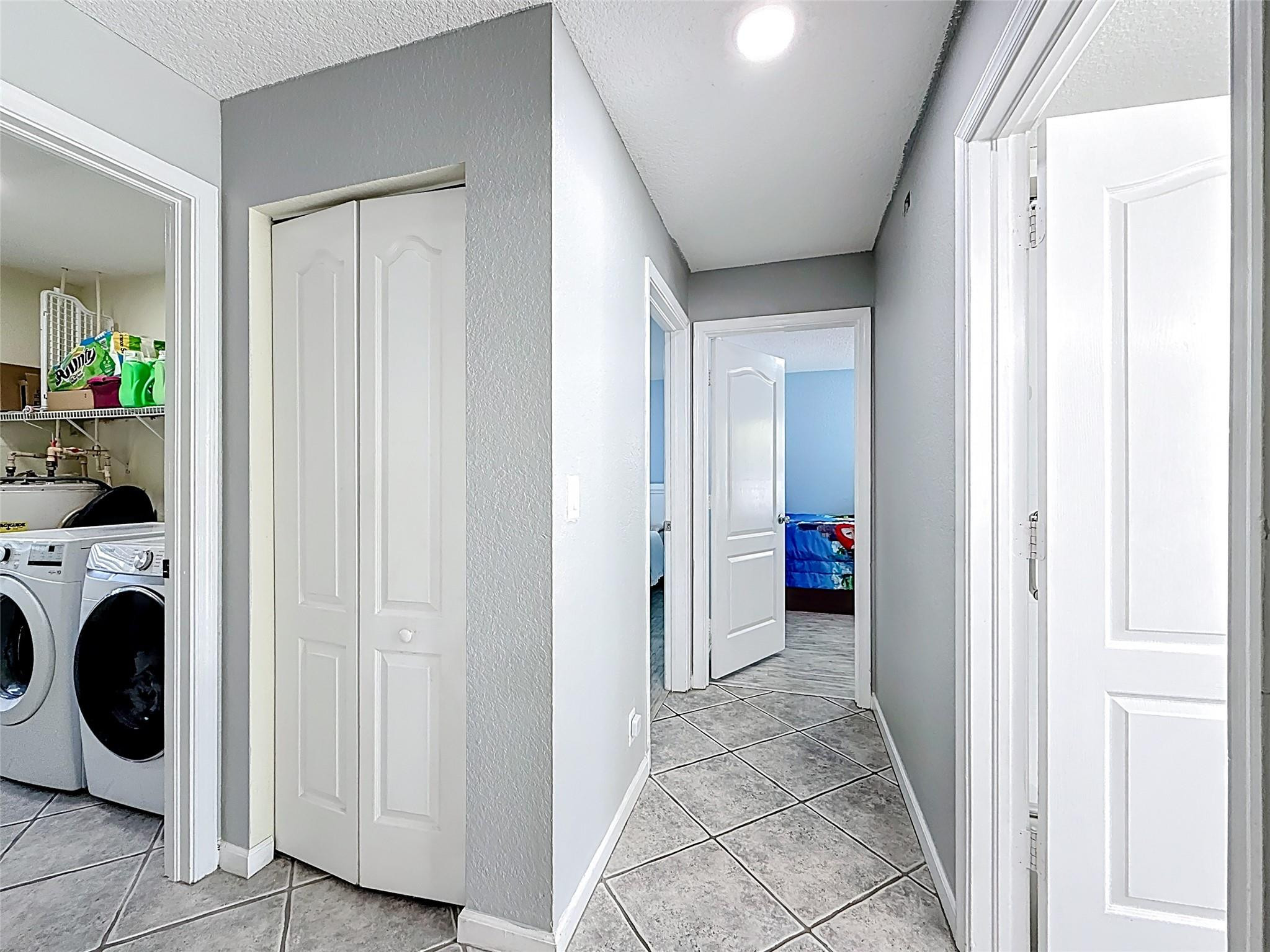 Acreage & Unrec - Residential