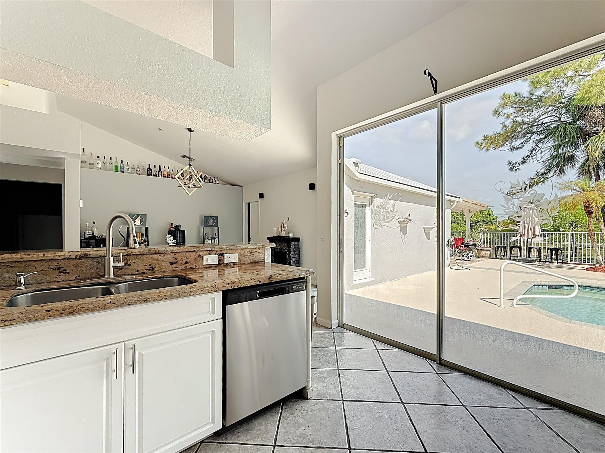 Acreage & Unrec - Residential