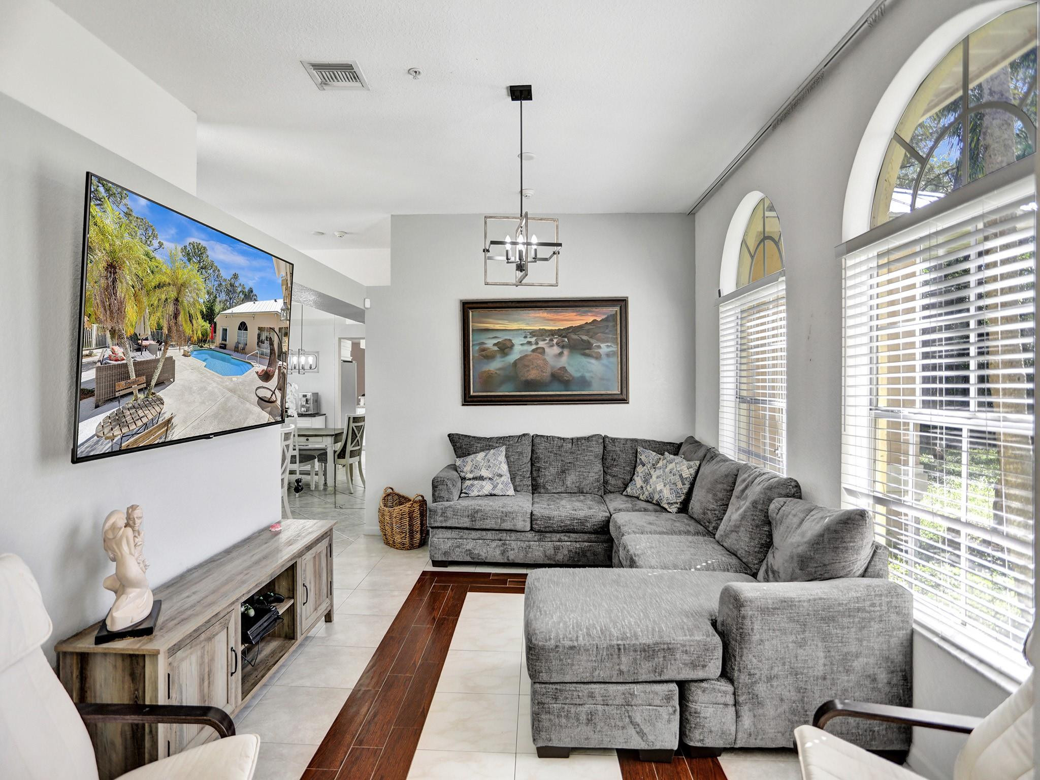 Acreage & Unrec - Residential