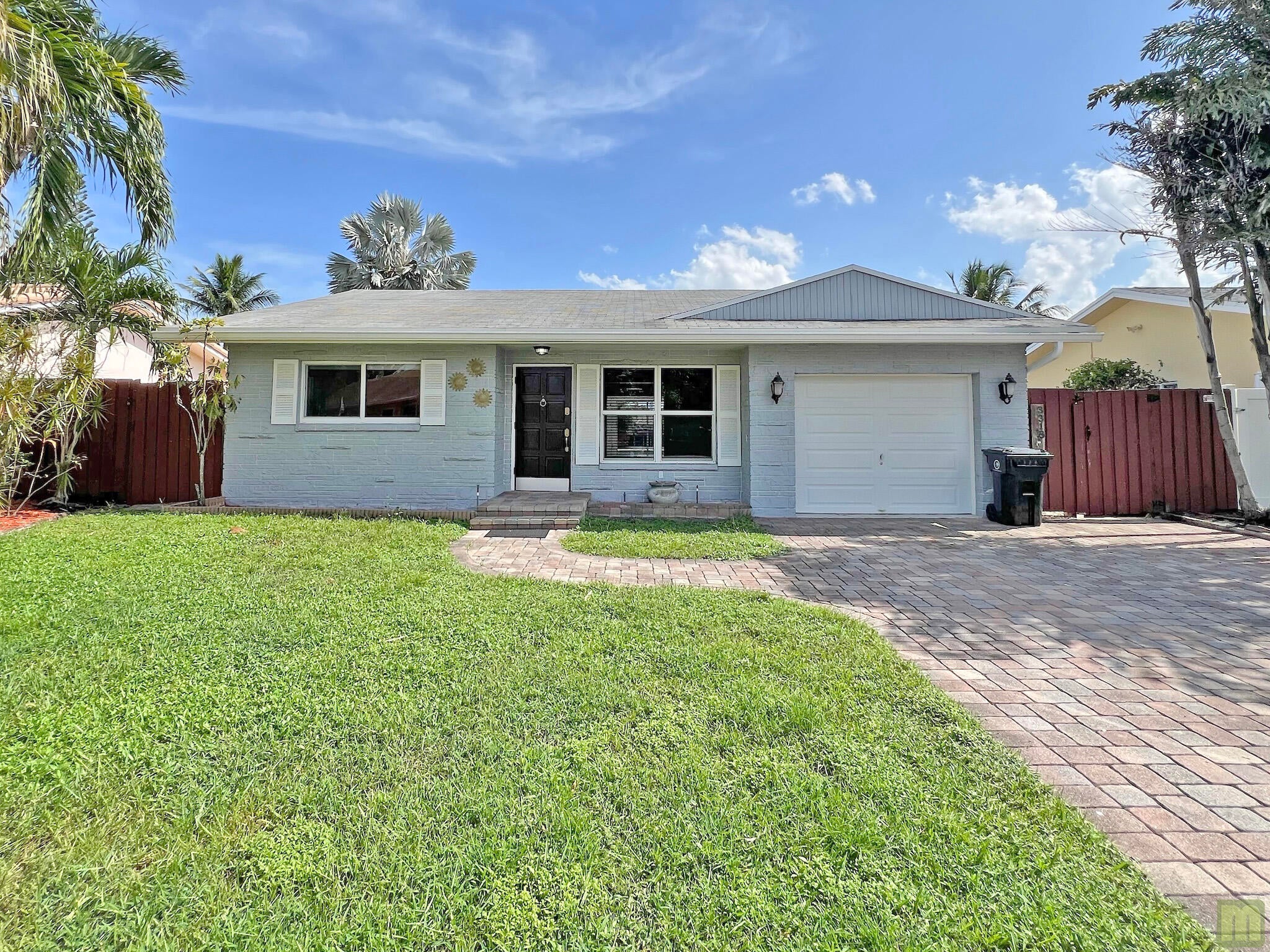 3318 NW 68TH Court