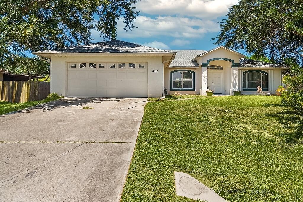 Photo of 492 Biscayne Lane, Sebastian, FL 32958 (MLS # R11005703)