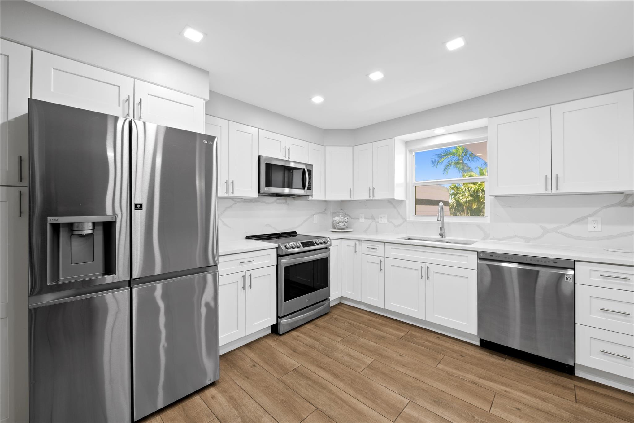 3500 Galt Ocean Dr 109