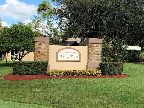 A home in Port Saint Lucie