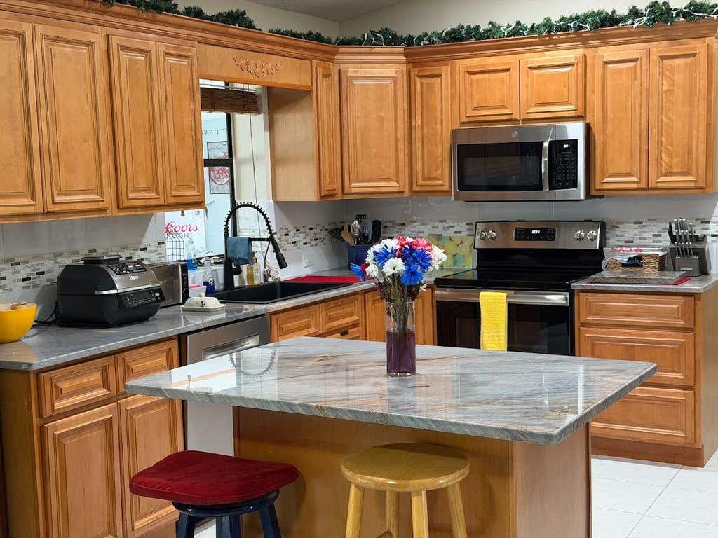 Photo of 1531 SE Portillo Road, Port Saint Lucie, FL 34952 (MLS # B26044158)