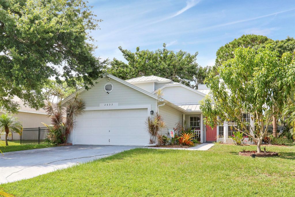 Photo of 2633 SE Export Avenue, Port Saint Lucie, FL 34952 (MLS # R11096656)