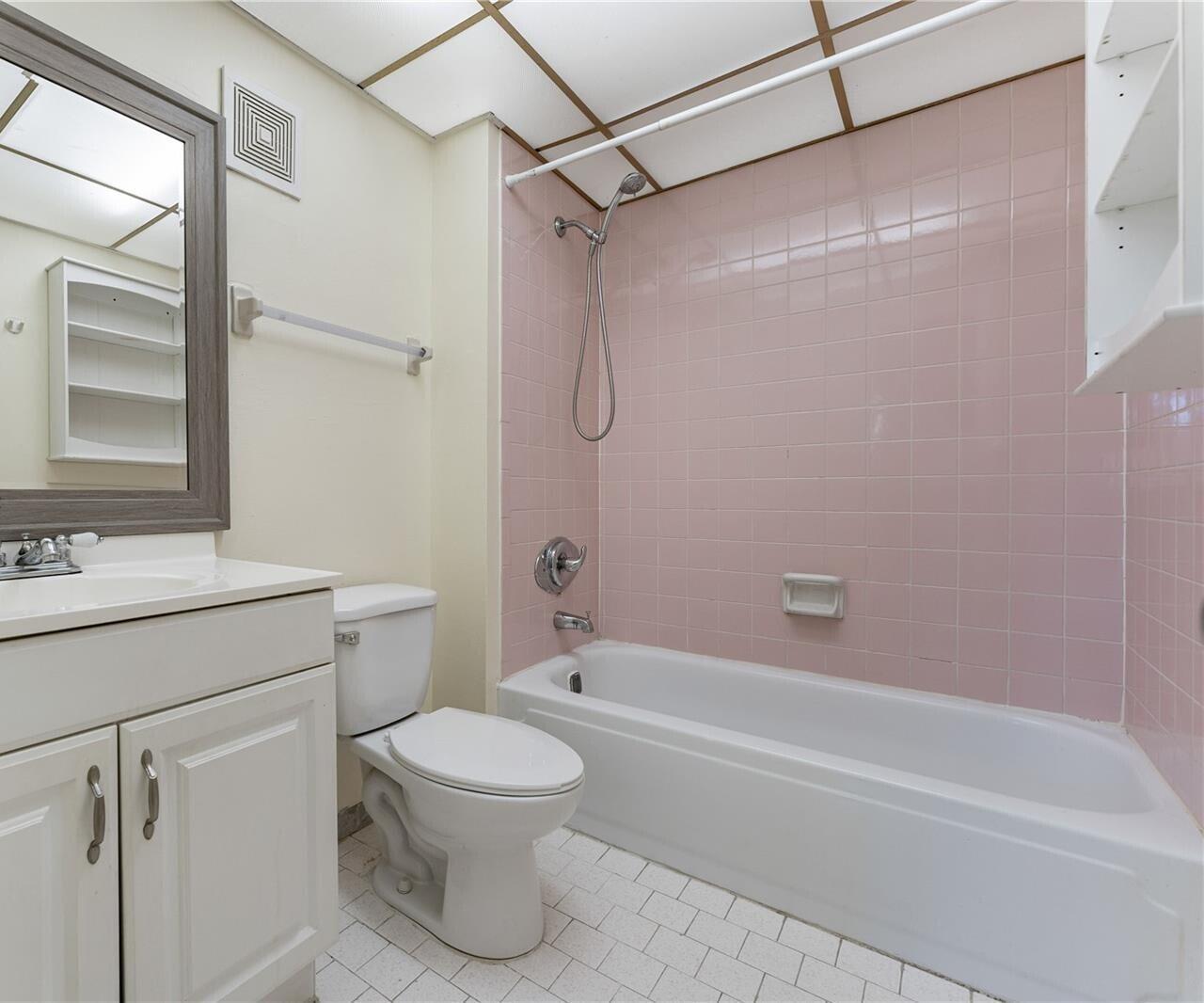 VERSAILLES GARDENS CONDO - Residential Lease