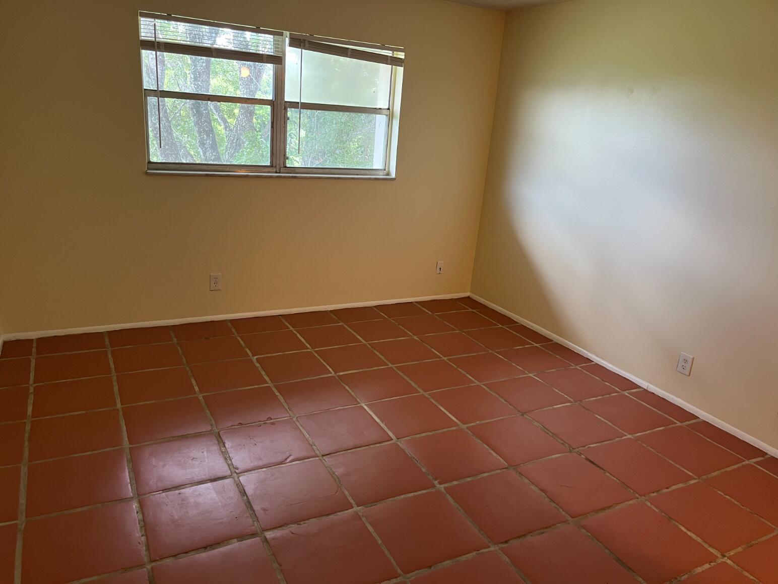 VERSAILLES GARDENS CONDO - Residential Lease