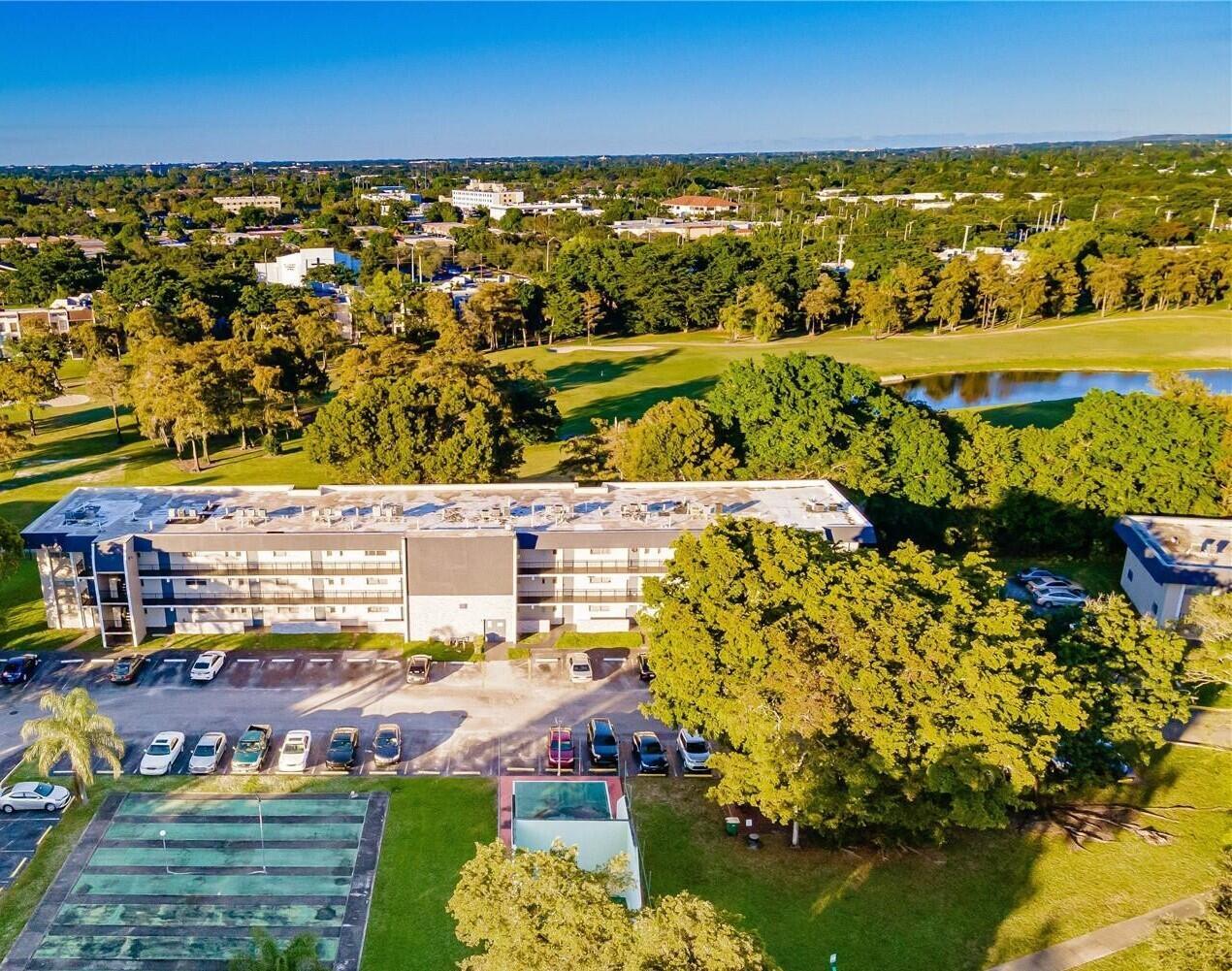 VERSAILLES GARDENS CONDO - Residential Lease