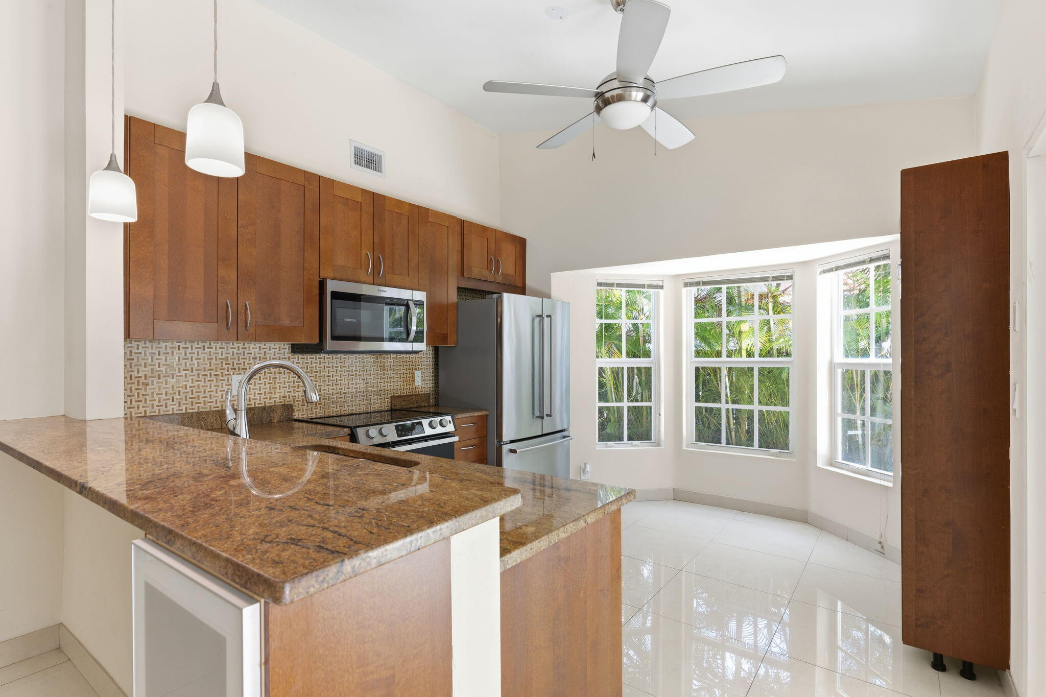 COUNTRY ISLES GARDEN HOMES - Residential