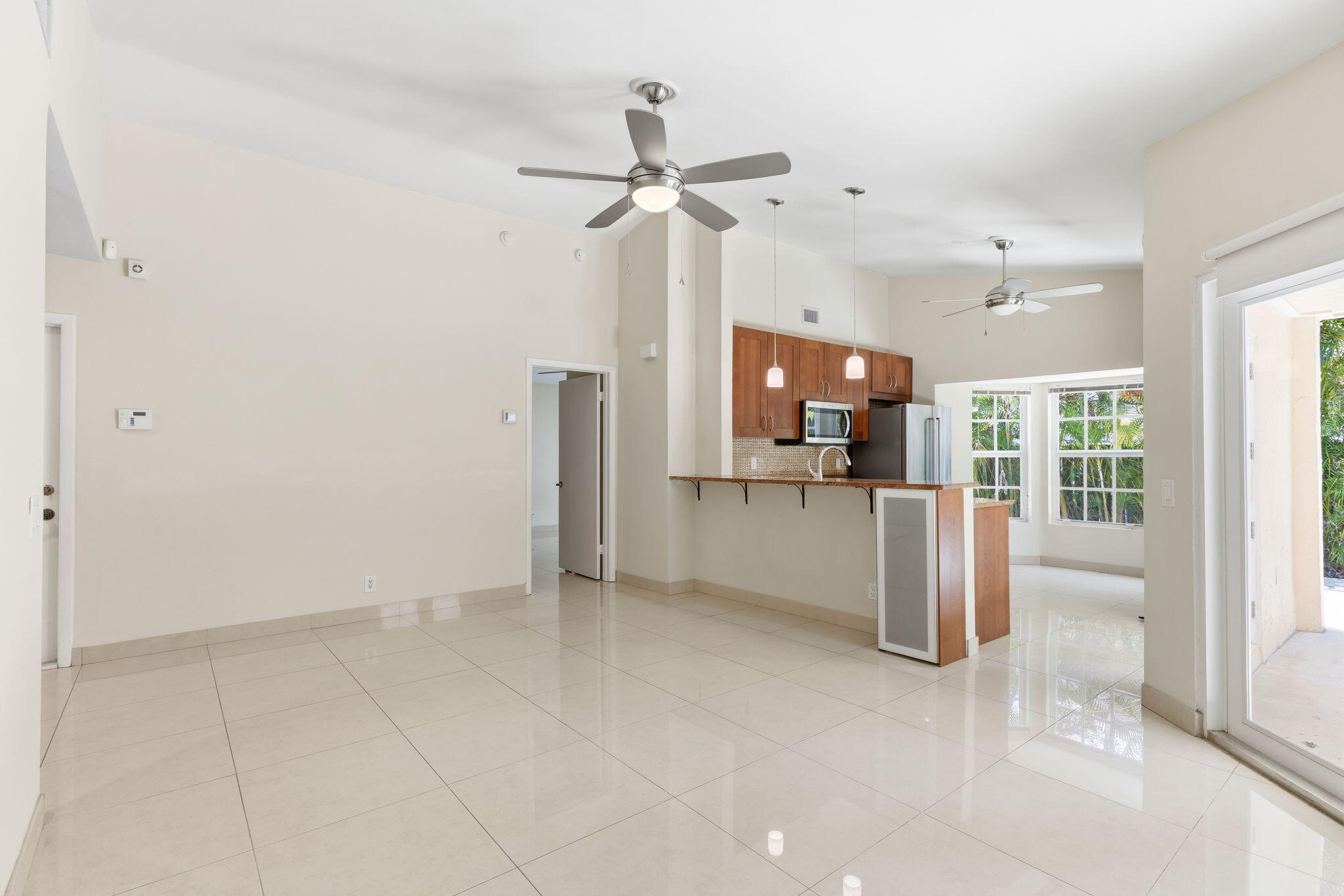 COUNTRY ISLES GARDEN HOMES - Residential
