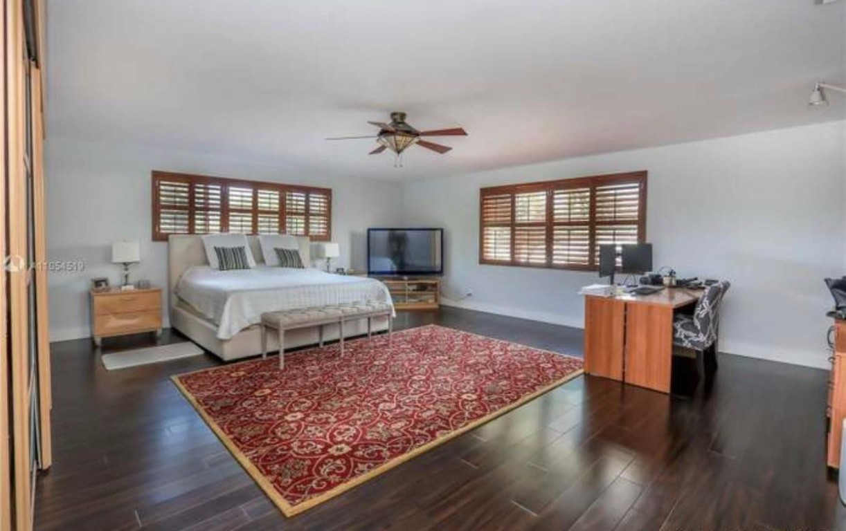 Hollywood 1-21 B - Residential