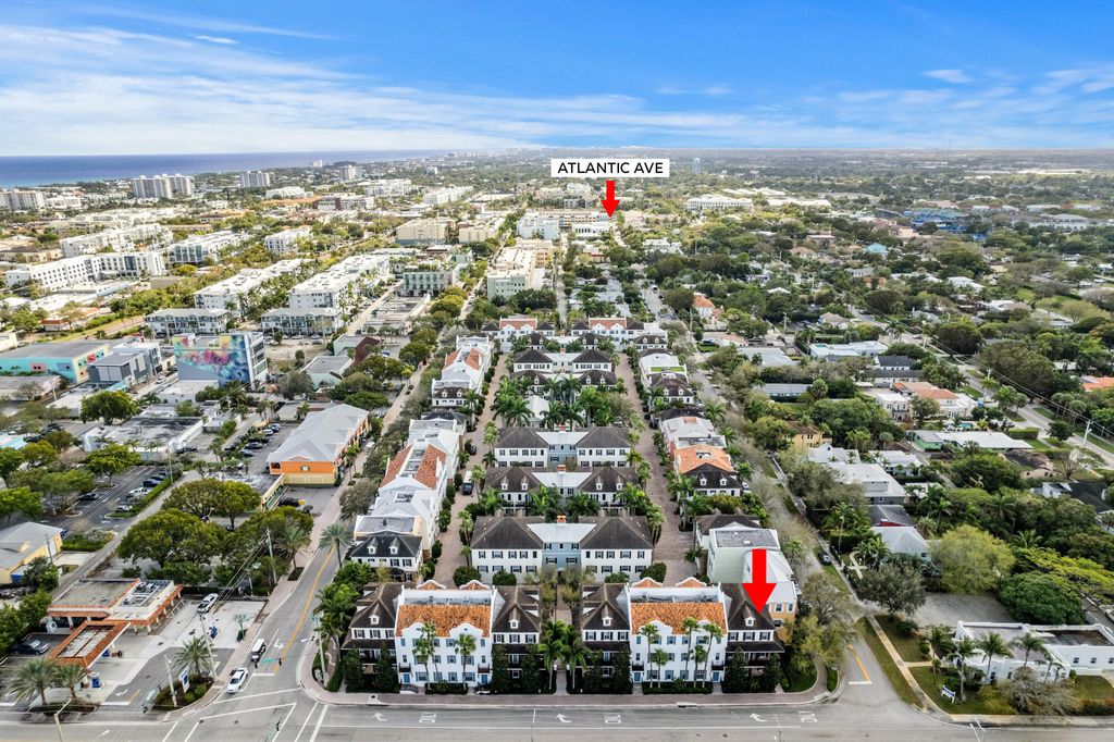 Photo of 135 N Cannery Row Circle, Delray Beach, FL 33444 (MLS # R11093933)