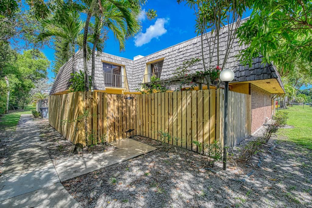 Photo of 3654 Silver Lace Lane Ln #17, Boynton Beach, FL 33436 (MLS # R10825117)