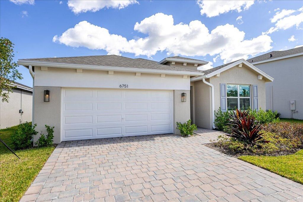 Photo of 6751 SE Park Trace Drive, Stuart, FL 34997 (MLS # R11031860)