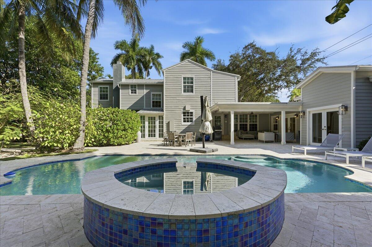 Las Olas Park Corr 6-12 B - Residential Lease