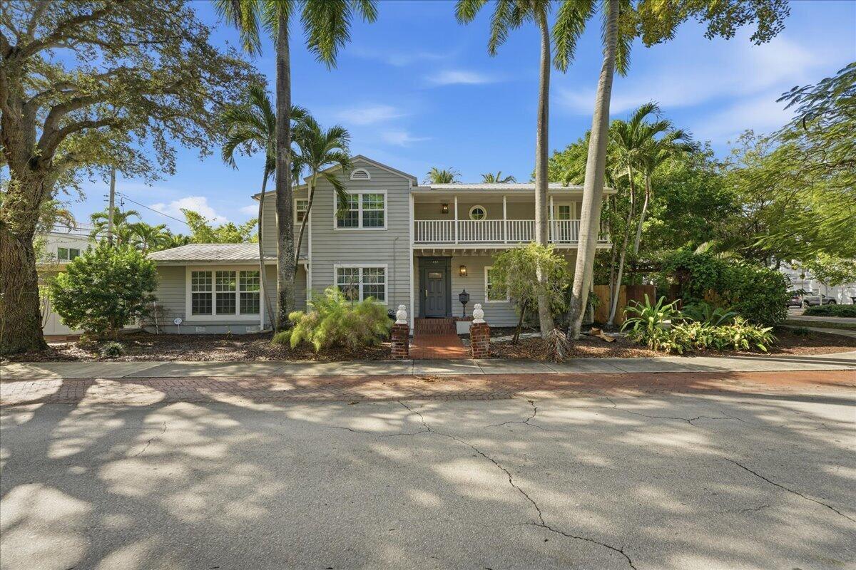 Las Olas Park Corr 6-12 B - Residential Lease