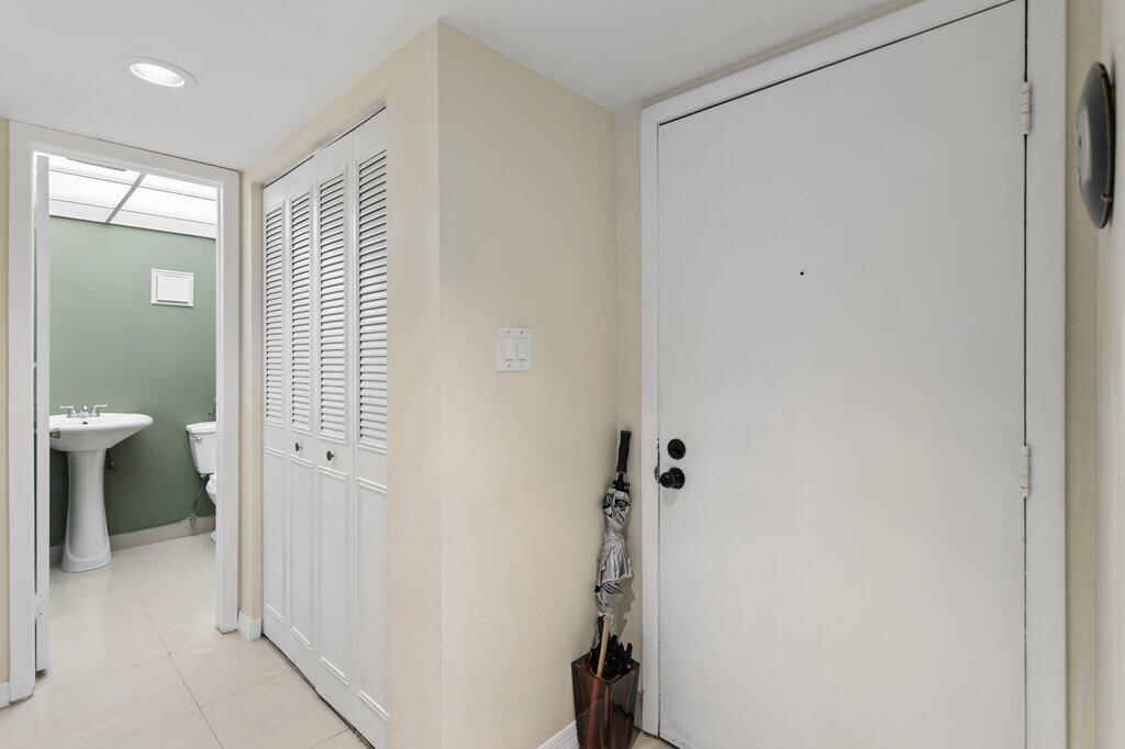 CYPRESS CHASE NORTH NO 3 CONDO - Residential