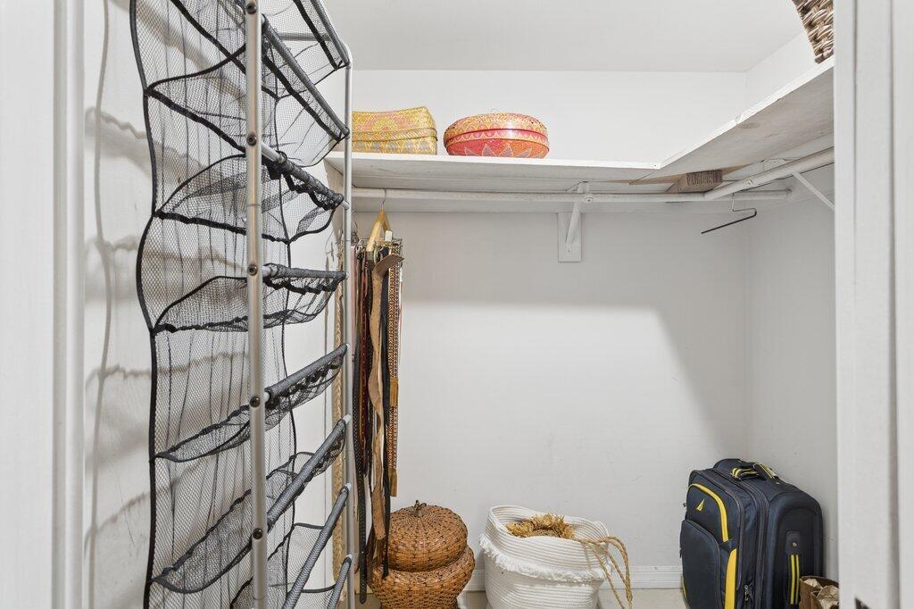 CYPRESS CHASE NORTH NO 3 CONDO - Residential