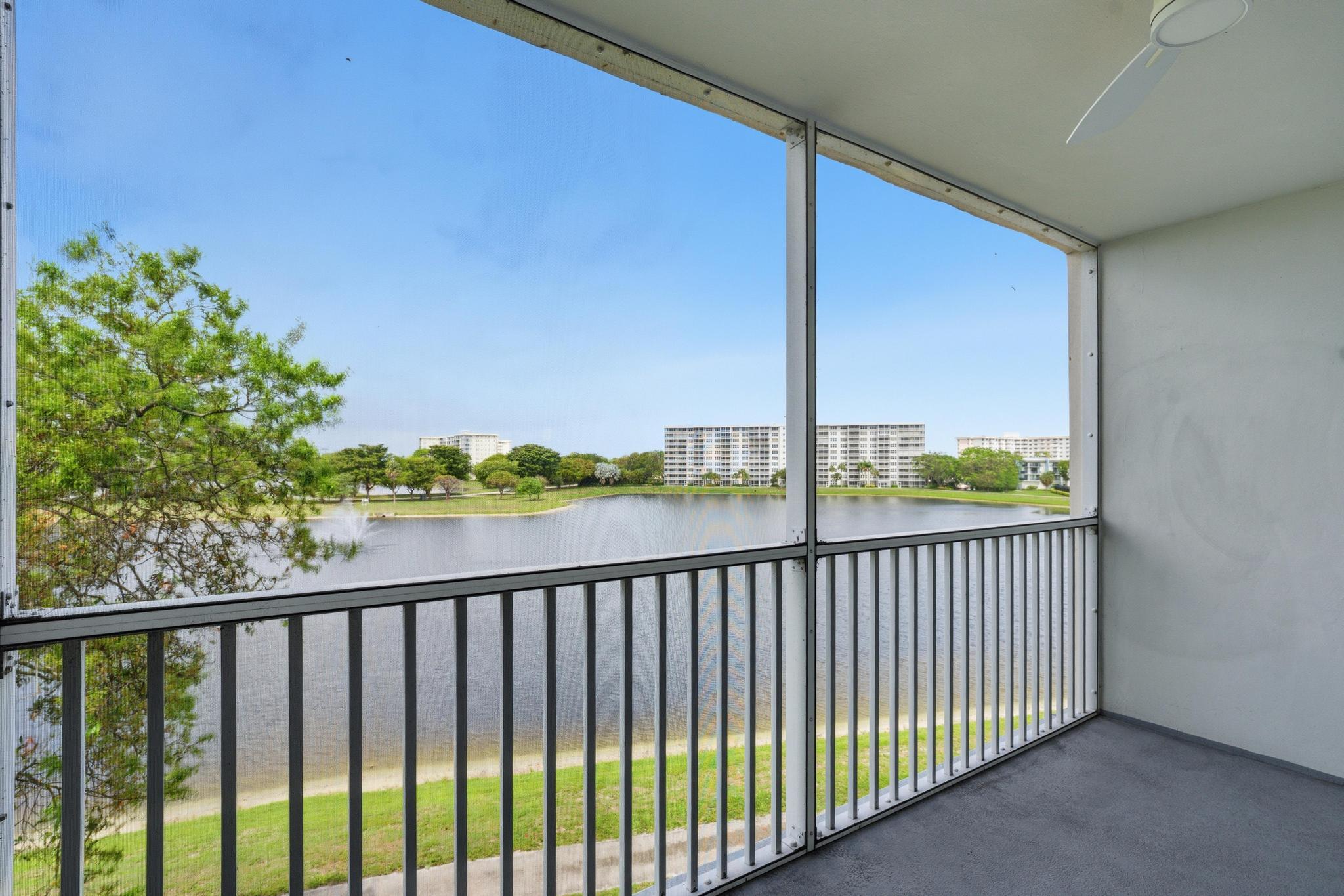 NO 7 PALM-AIRE COUNTRY CLUB - Residential Lease