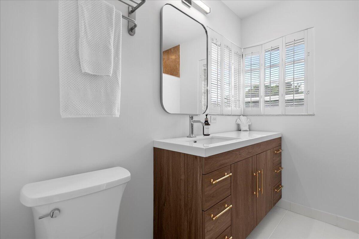 COLLEGE PARK ADD 7 - Residential Lease