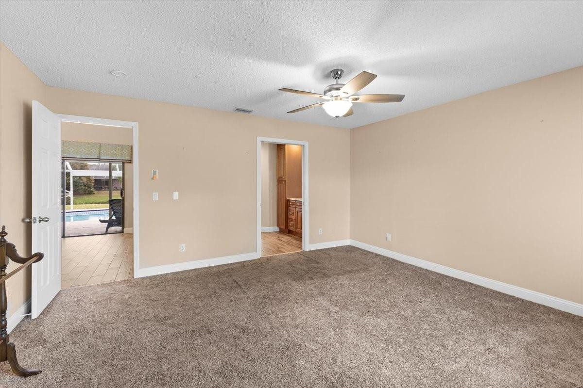 Sugar Pond Manor Wellingt - Residential