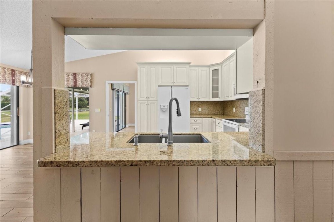 Sugar Pond Manor Wellingt - Residential