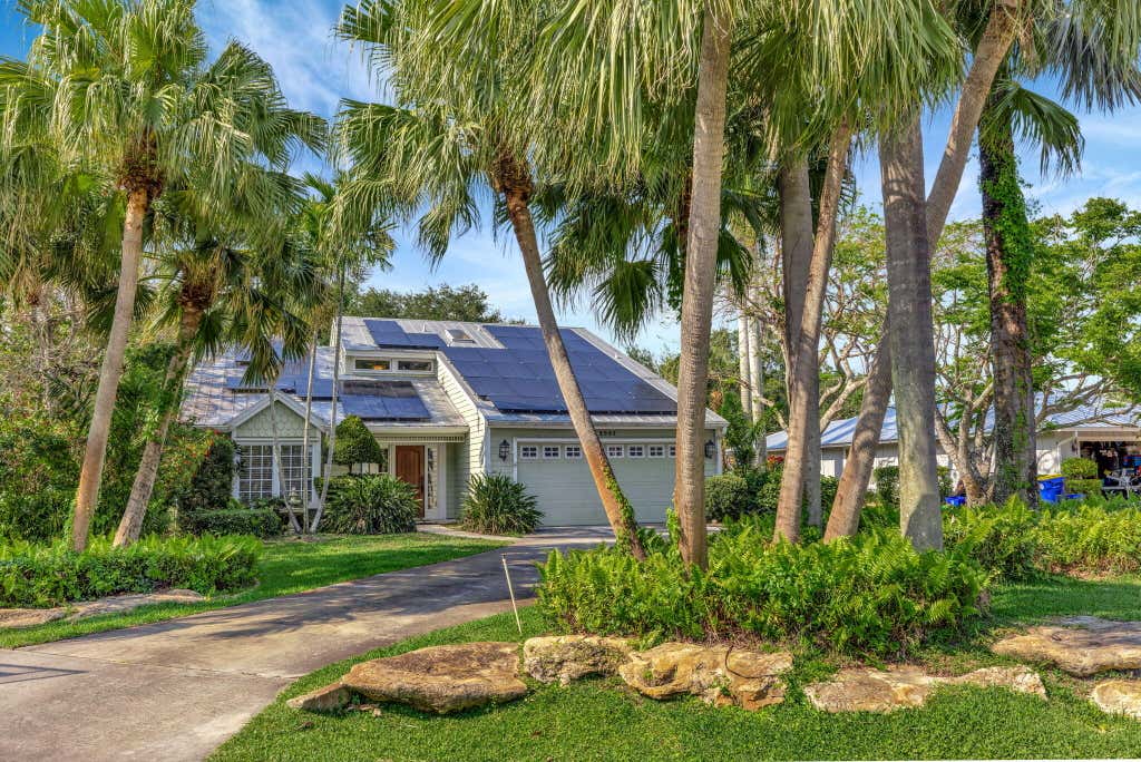 Photo of 2003 NW 22nd Street, Stuart, FL 34994 (MLS # R10985598)