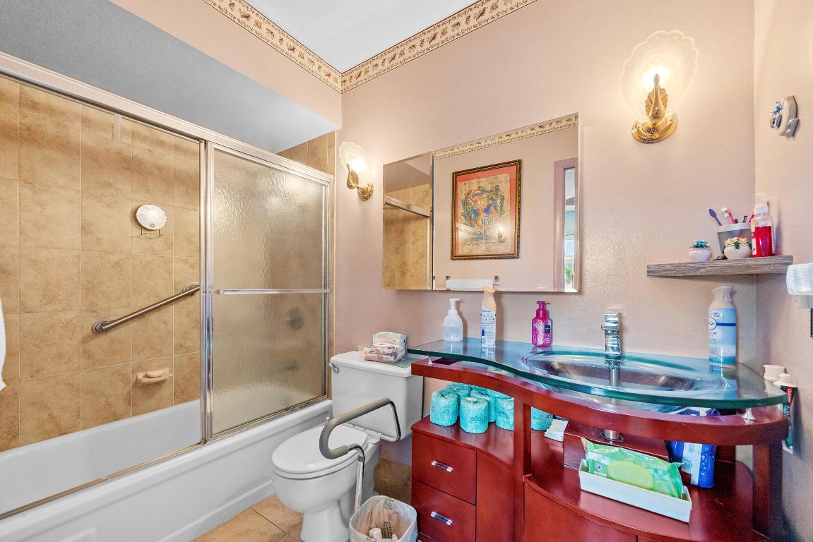 JONQUIL GARDENS - Residential