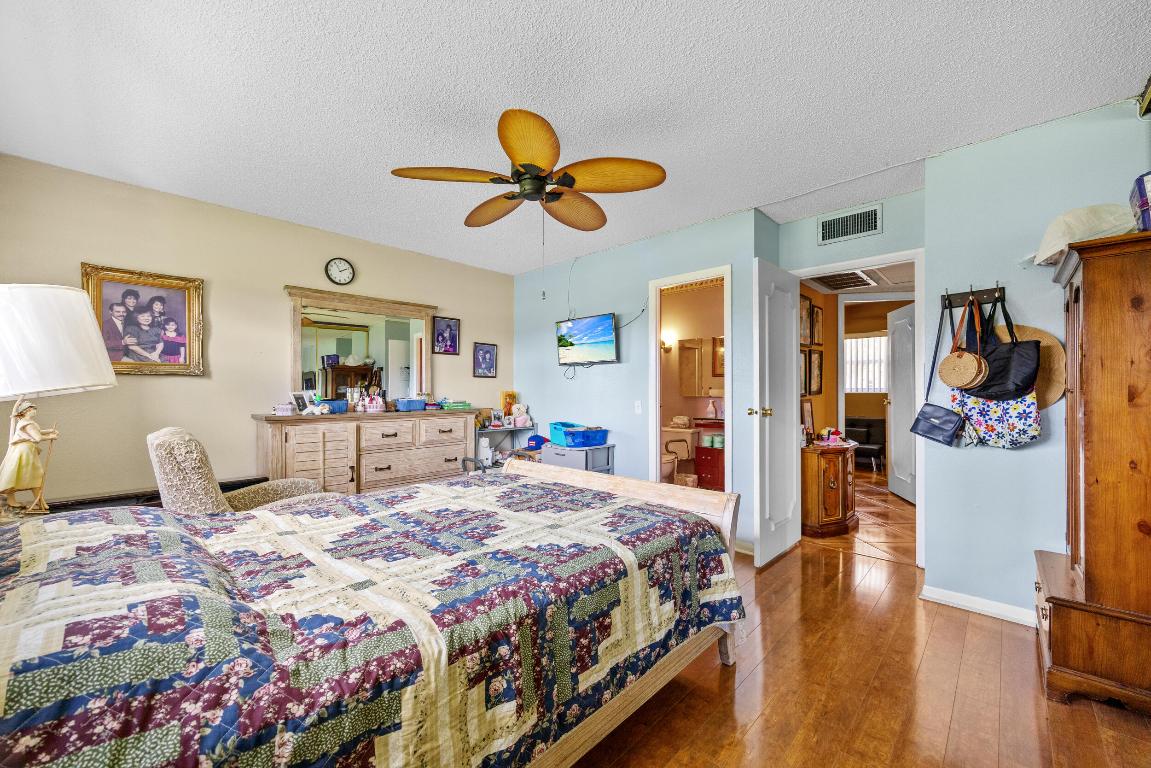 JONQUIL GARDENS - Residential