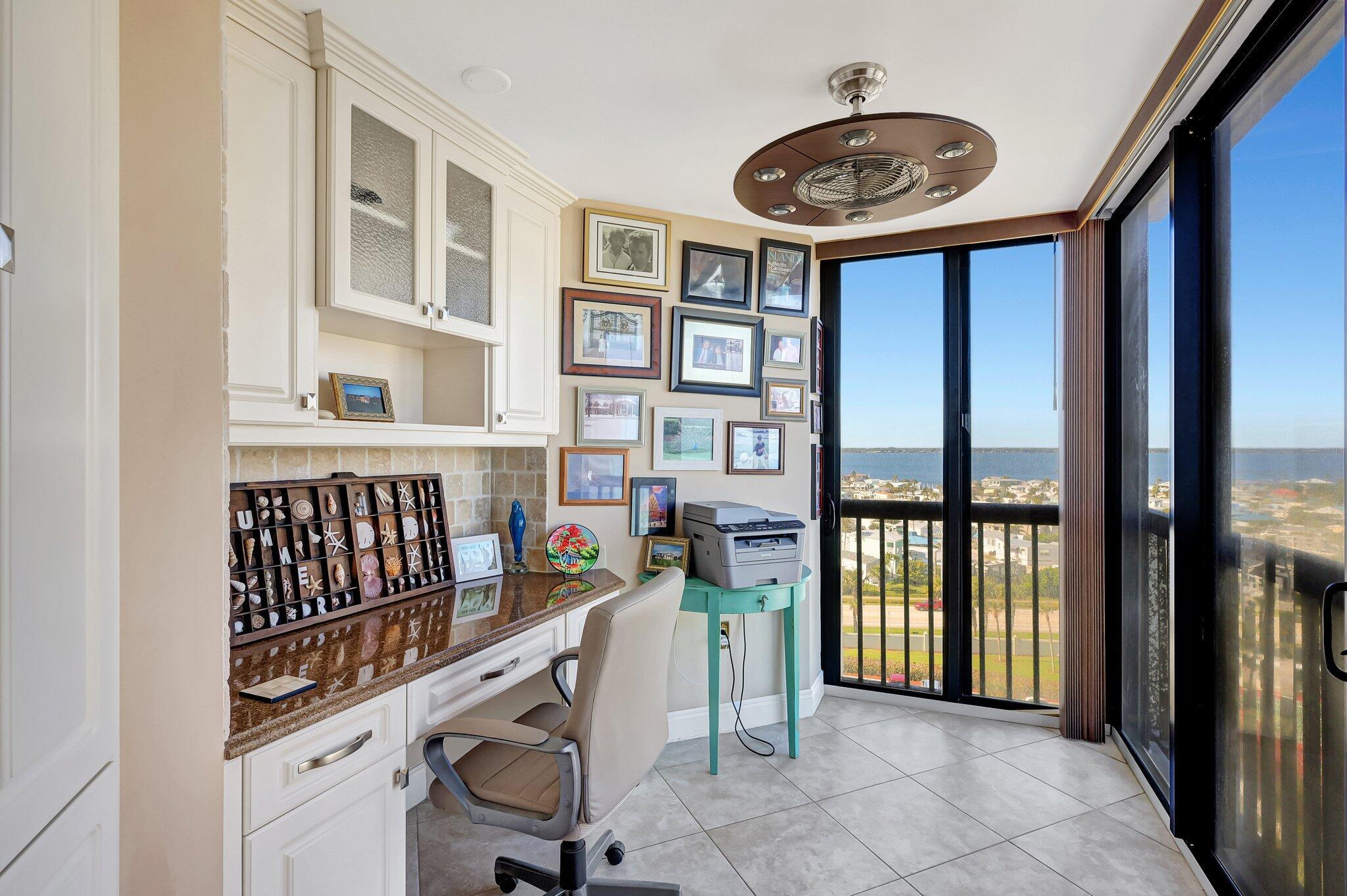 ISLAND CREST CONDOMINIUM - Residential Lease