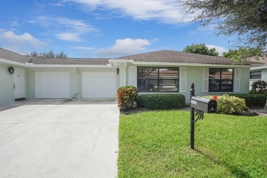 Photo of 9885 Orchid Tree Trail #B, Boynton Beach, FL 33436 (MLS # R11131005)