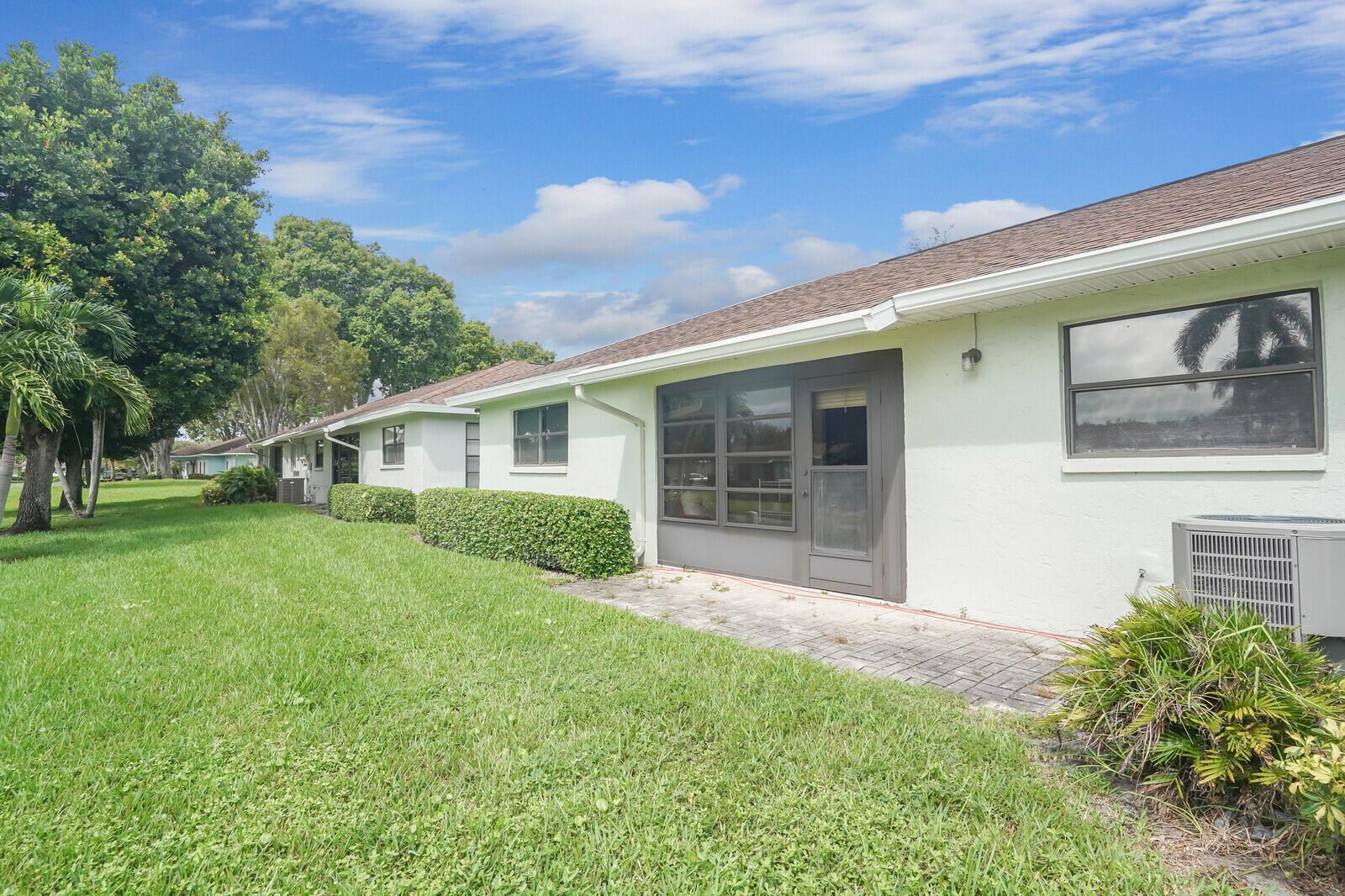 BENT TREE VILLAS EAST CON - Residential