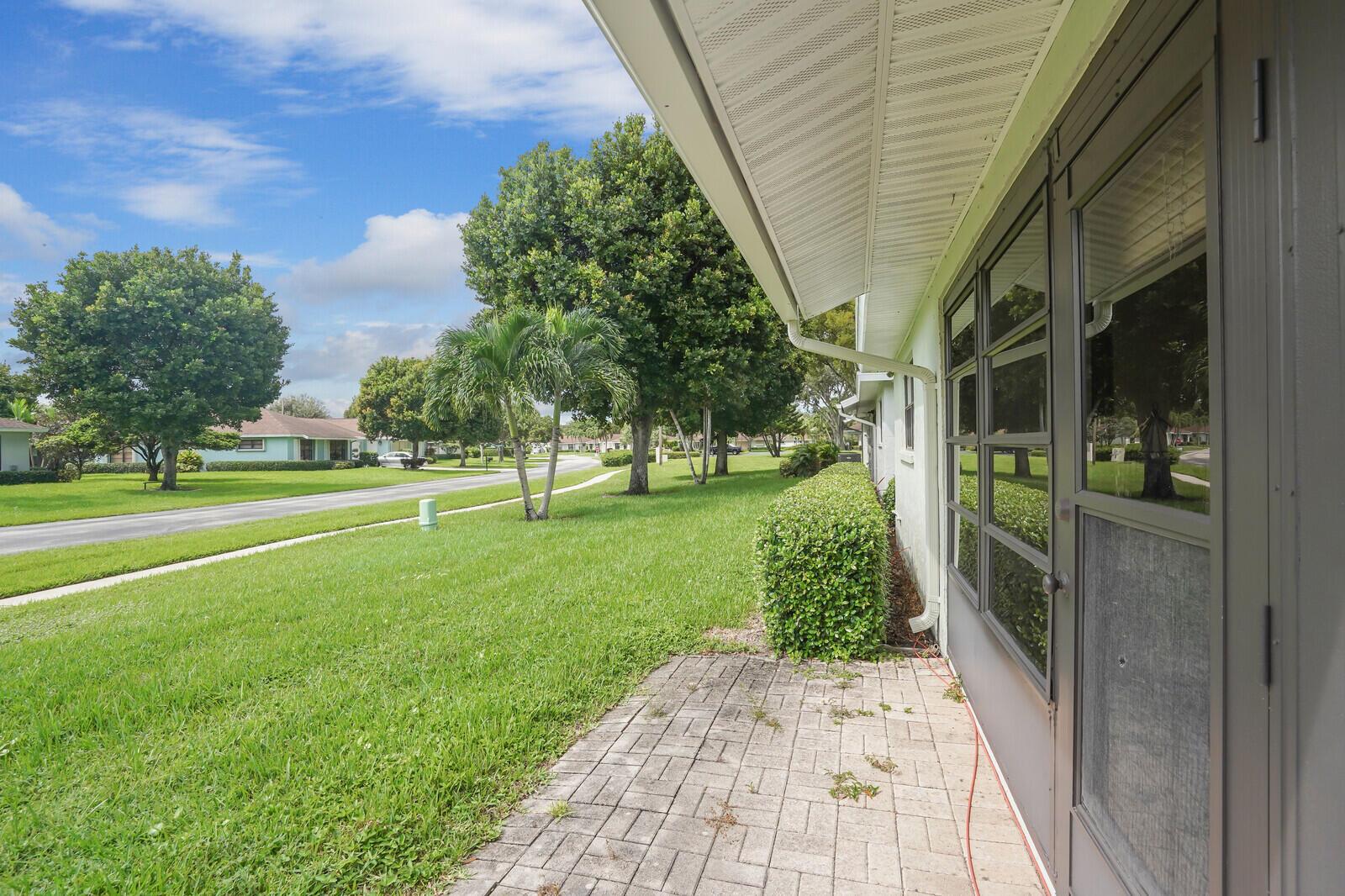 BENT TREE VILLAS EAST CON - Residential