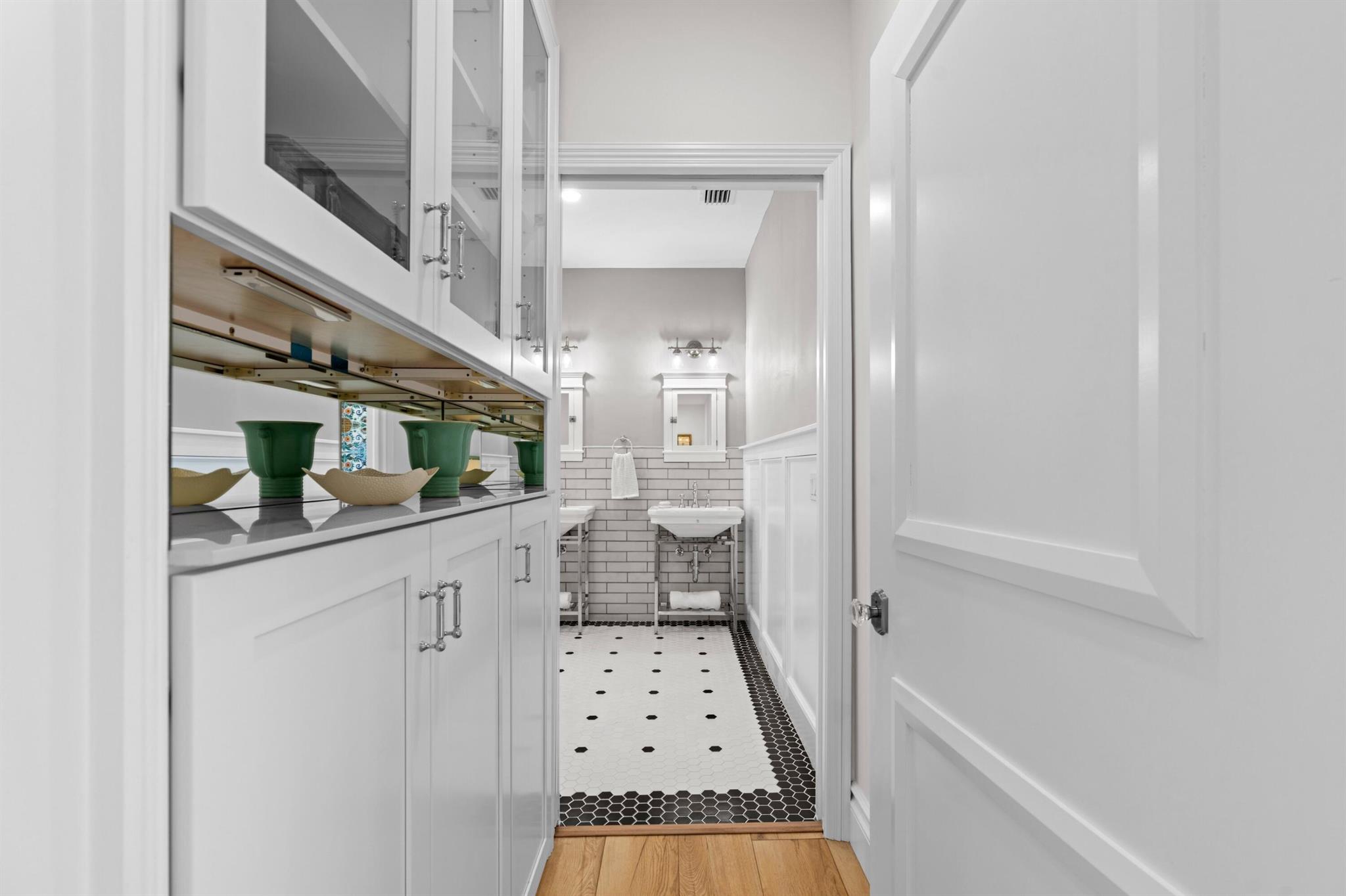 NORTH LAKE WORTH - Residential