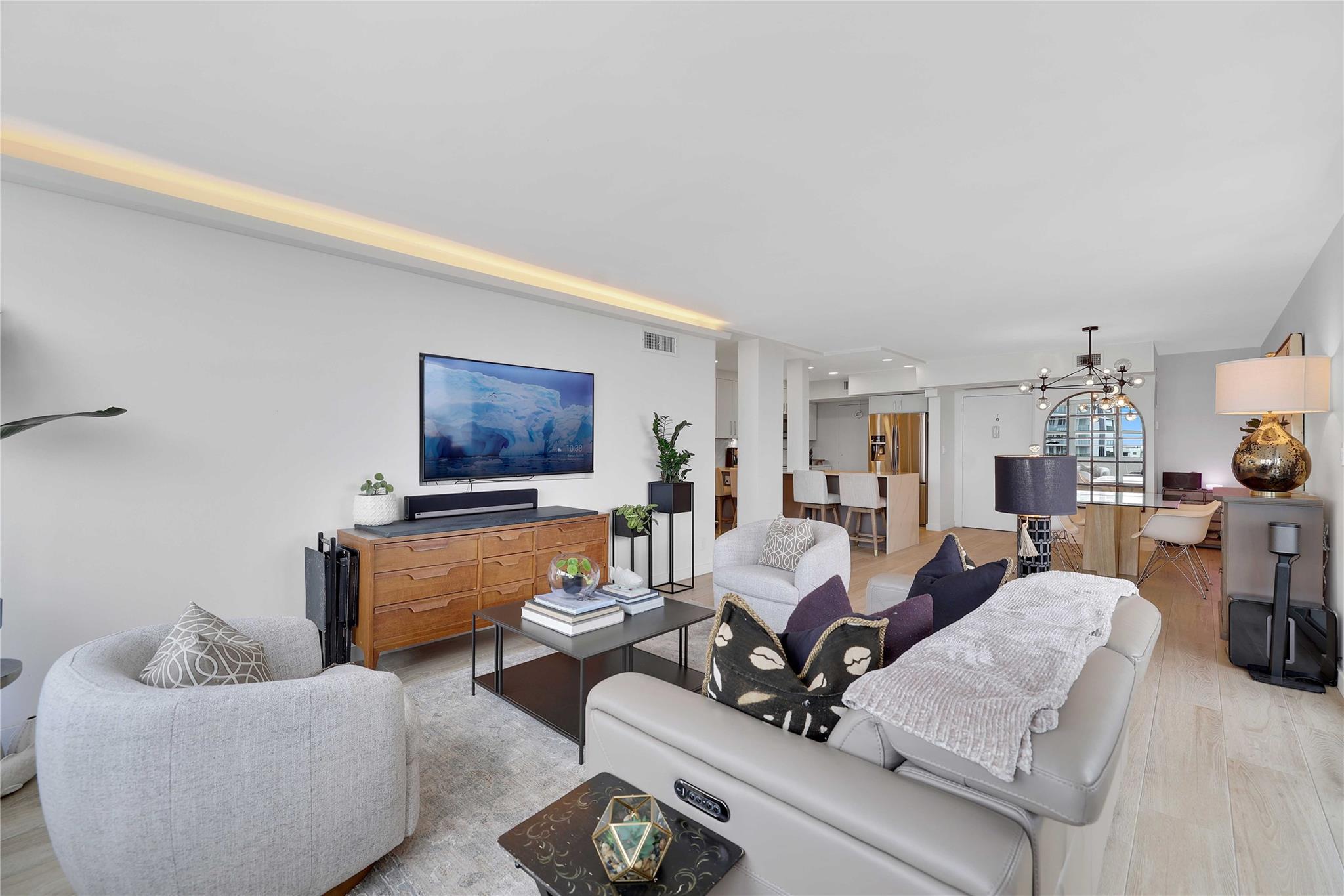 East Point Towers - Residential